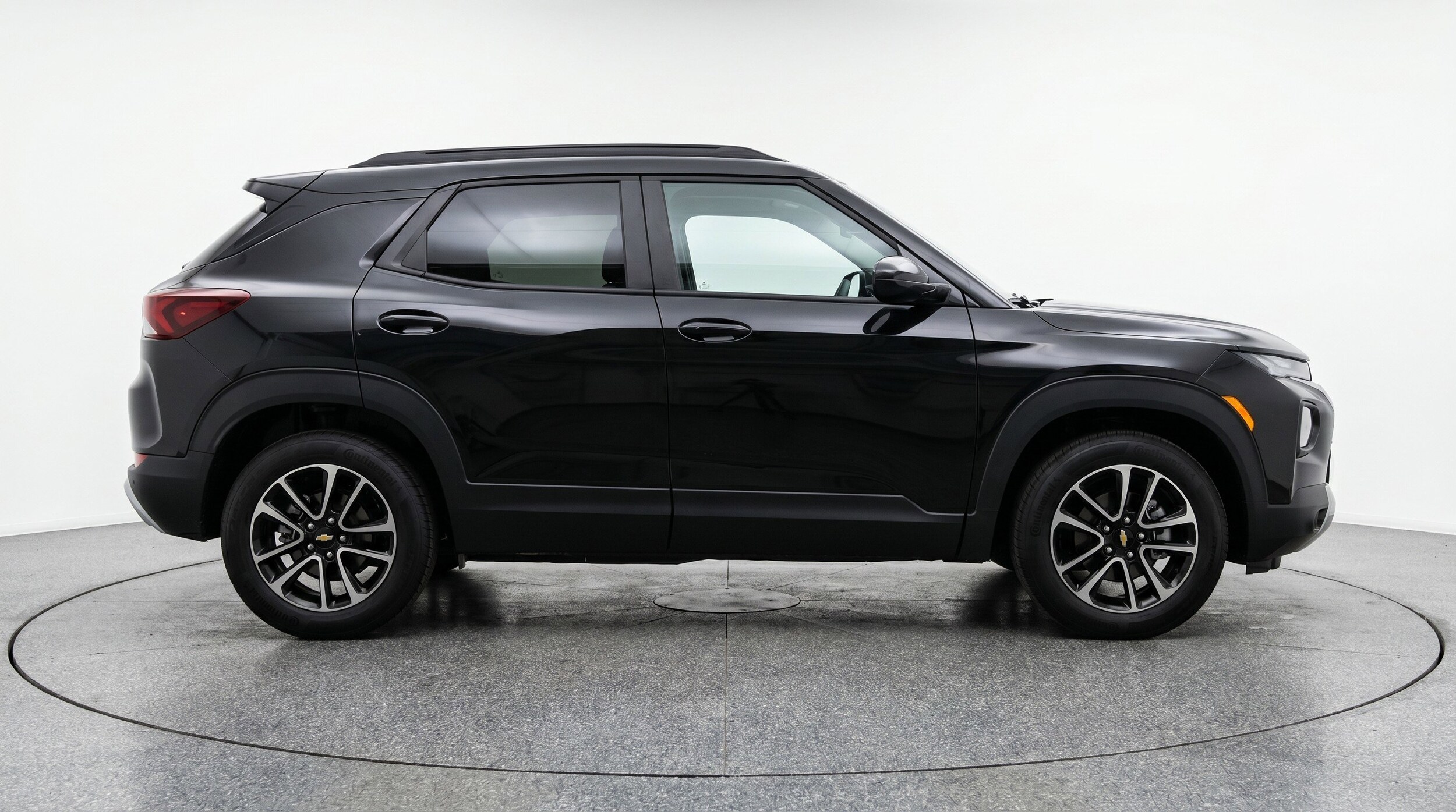 Thumbnail: 2025 Chevrolet TrailBlazer - 11
