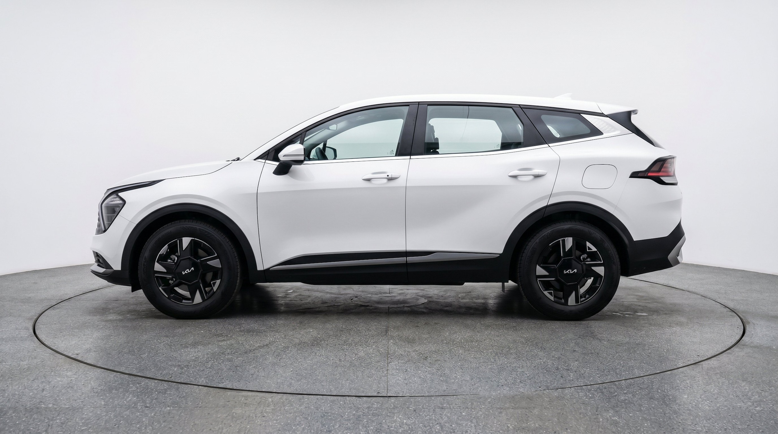 Thumbnail: 2026 Kia Sportage - 5