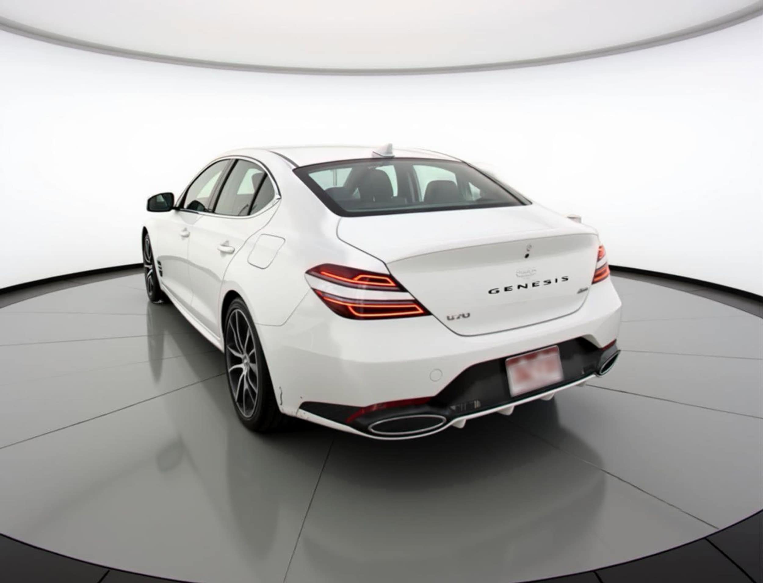 Thumbnail: 2025 Genesis G70 - 6