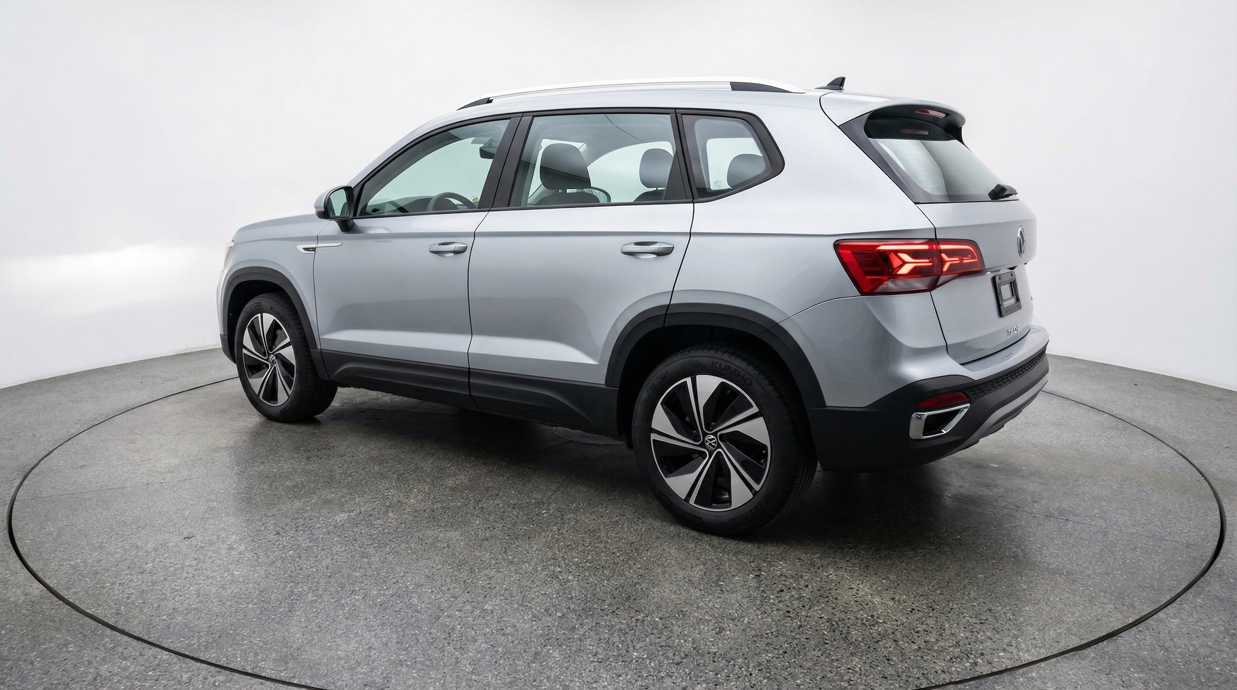 Thumbnail: 2026 Volkswagen Taos - 6