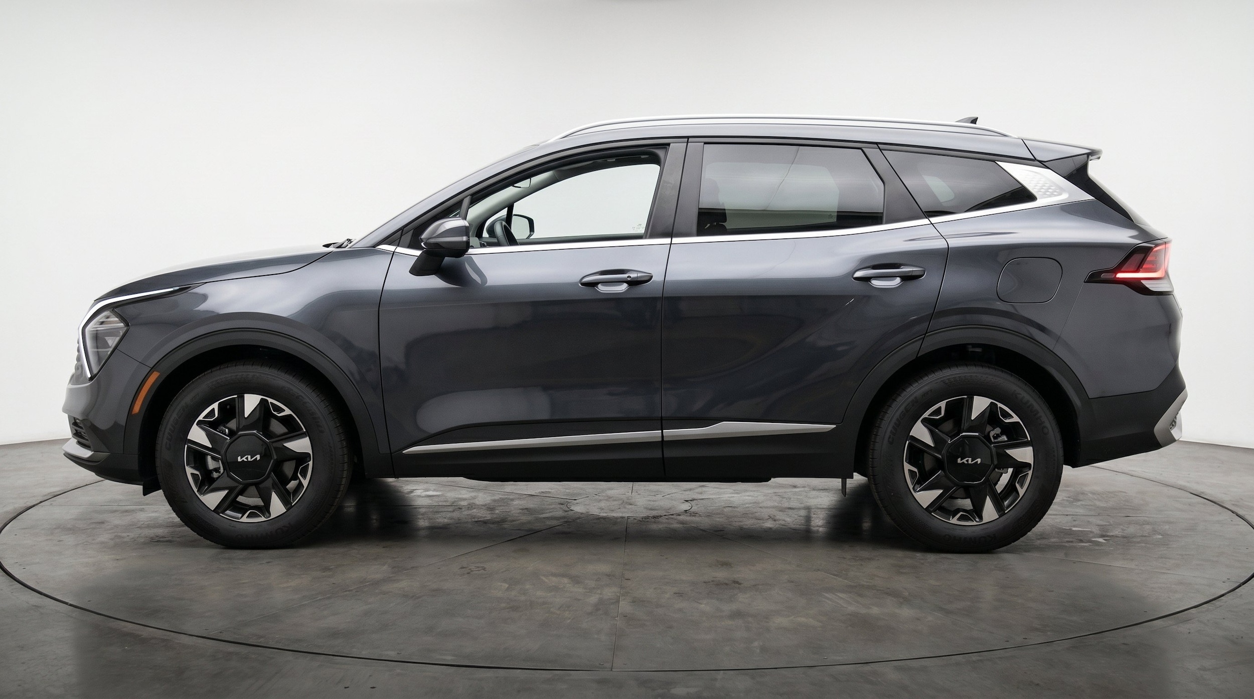 Thumbnail: 2026 Kia Sportage - 5