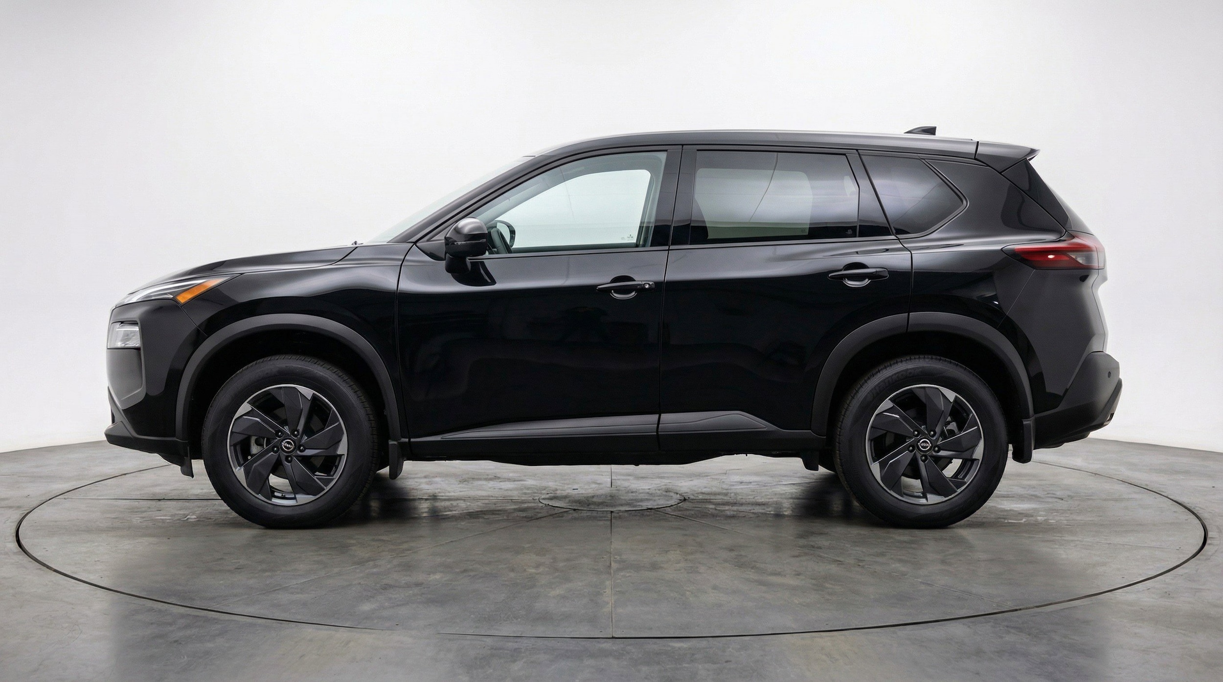 Thumbnail: 2025 Nissan Rogue - 5