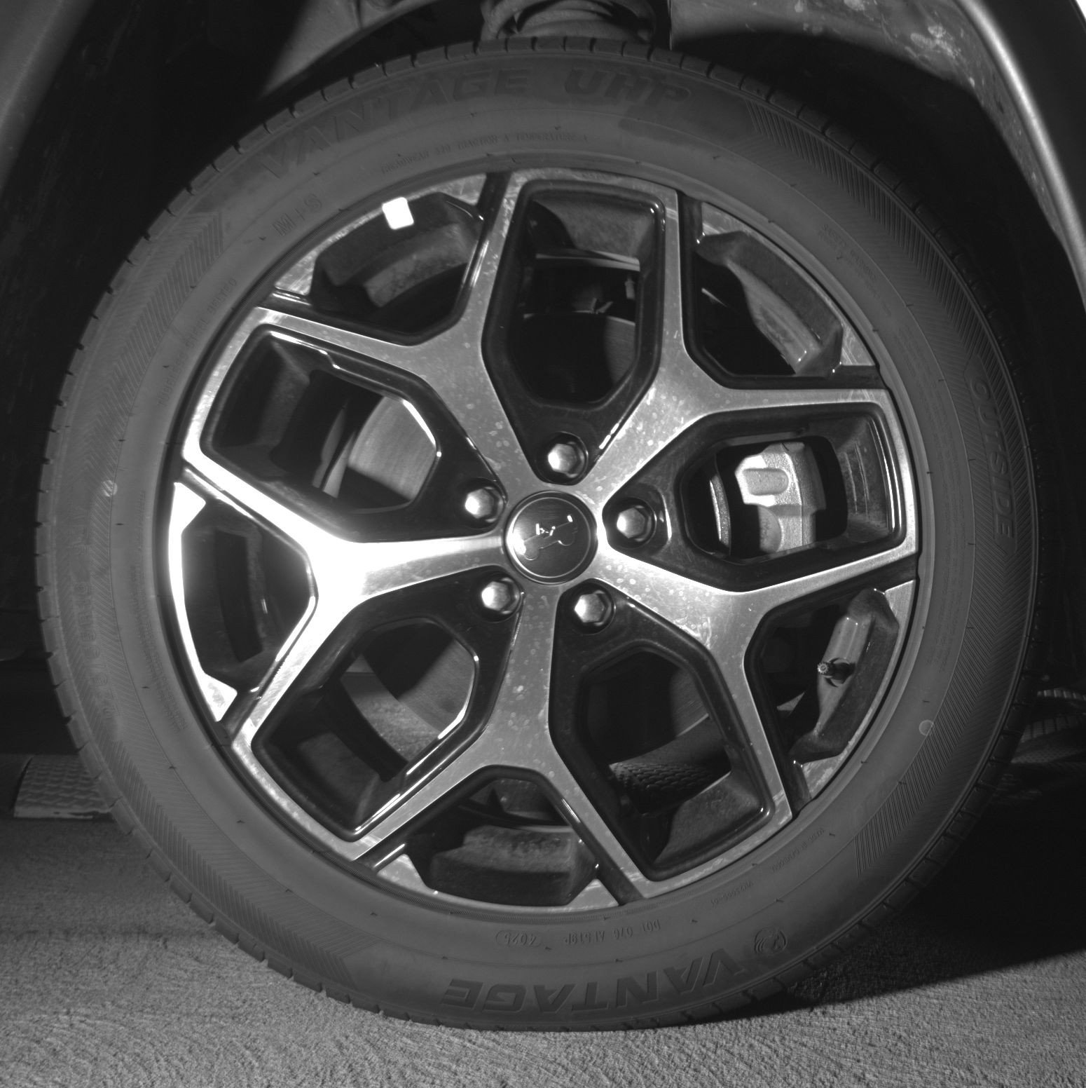 Thumbnail: 2025 Jeep Compass - 13