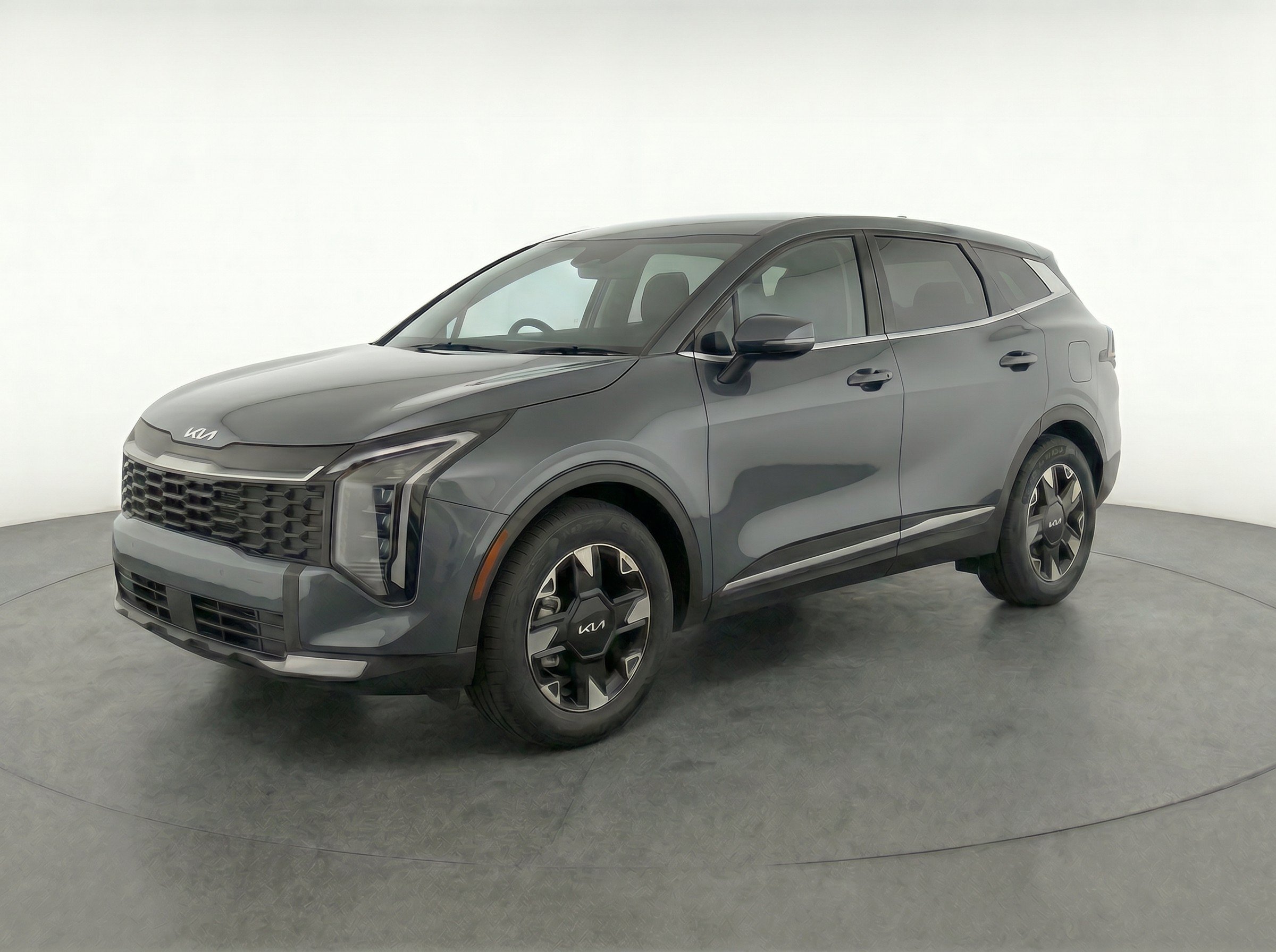 Thumbnail: 2026 Kia Sportage - 3