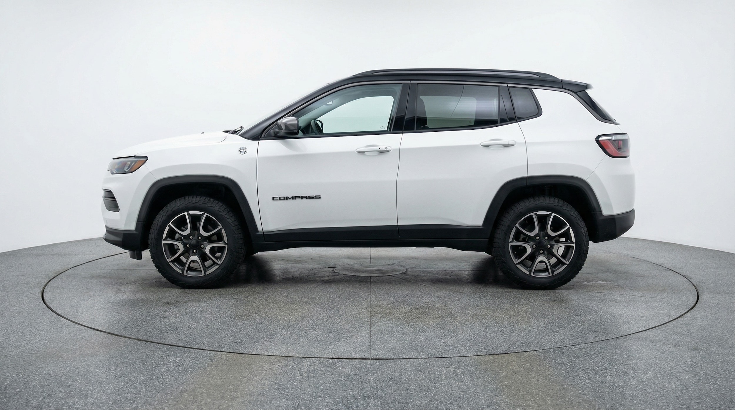 Thumbnail: 2025 Jeep Compass - 4