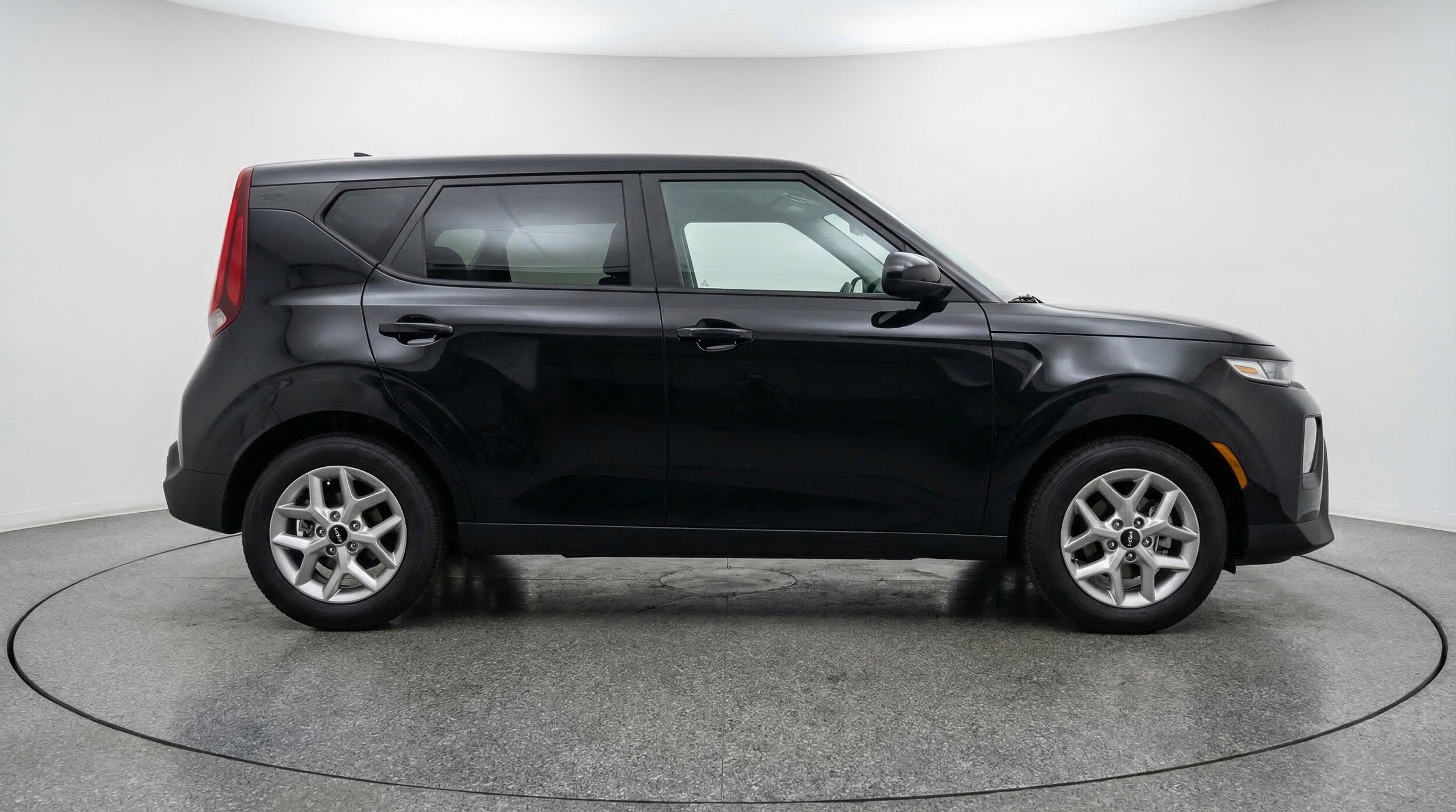 Thumbnail: 2025 Kia Soul - 11