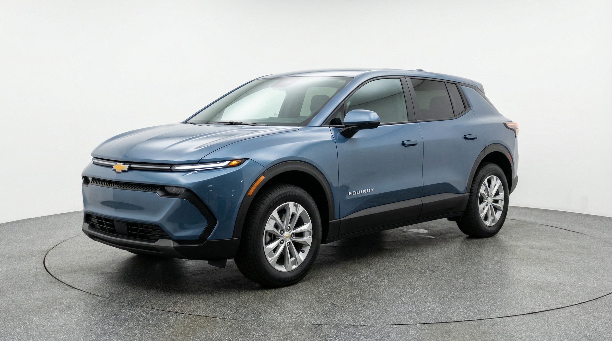 Thumbnail: 2025 Chevrolet Equinox - 3