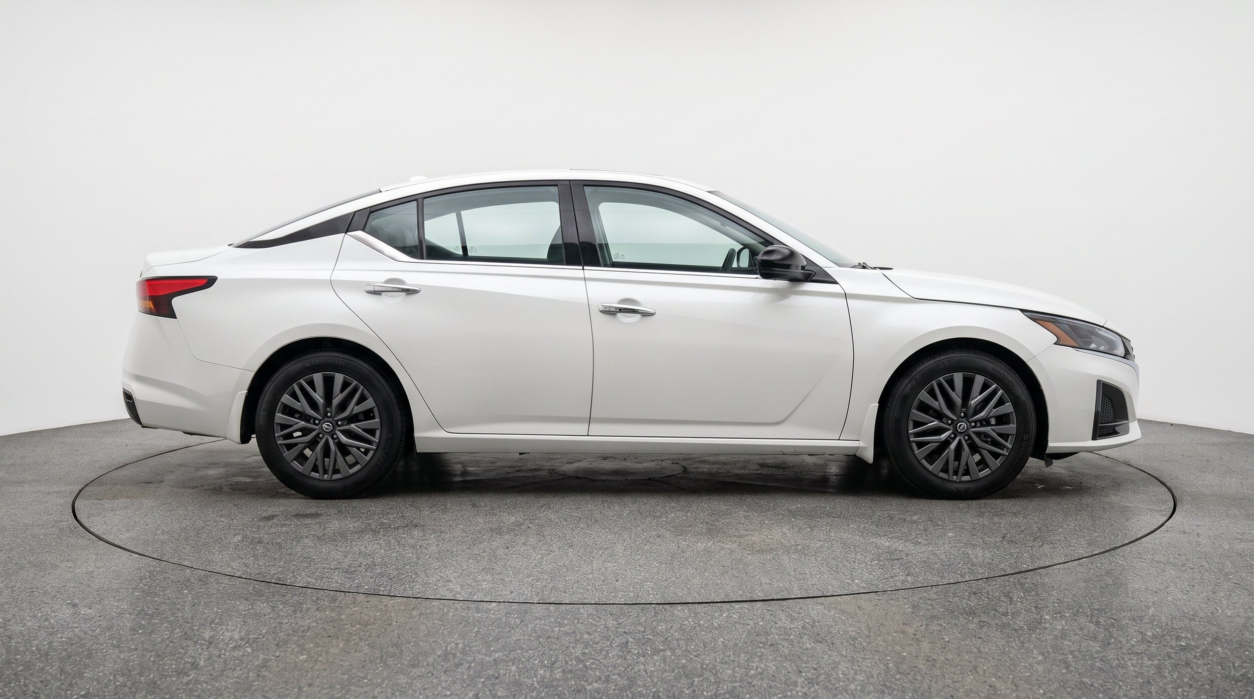 Thumbnail: 2025 Nissan Altima - 11