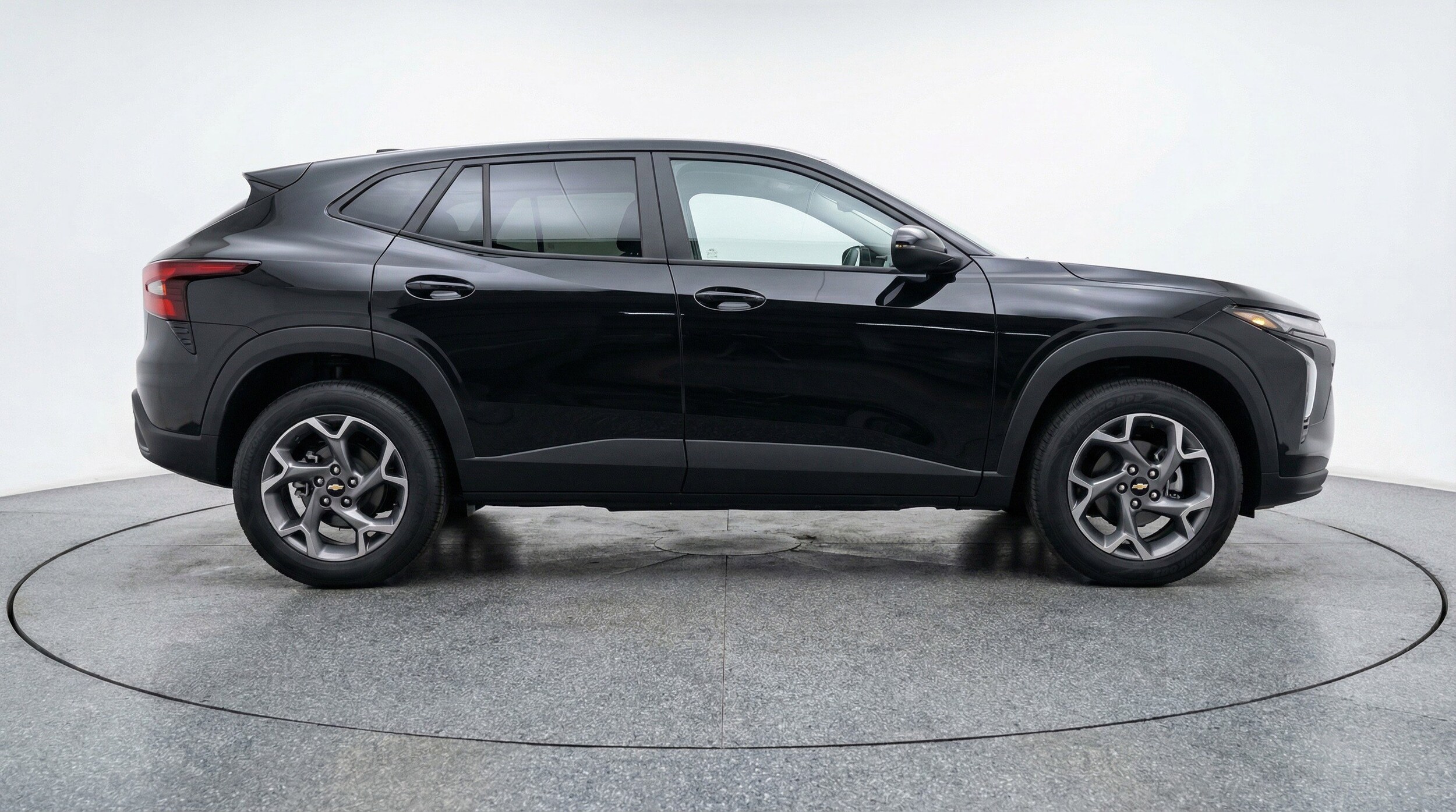 Thumbnail: 2025 Chevrolet Trax - 11