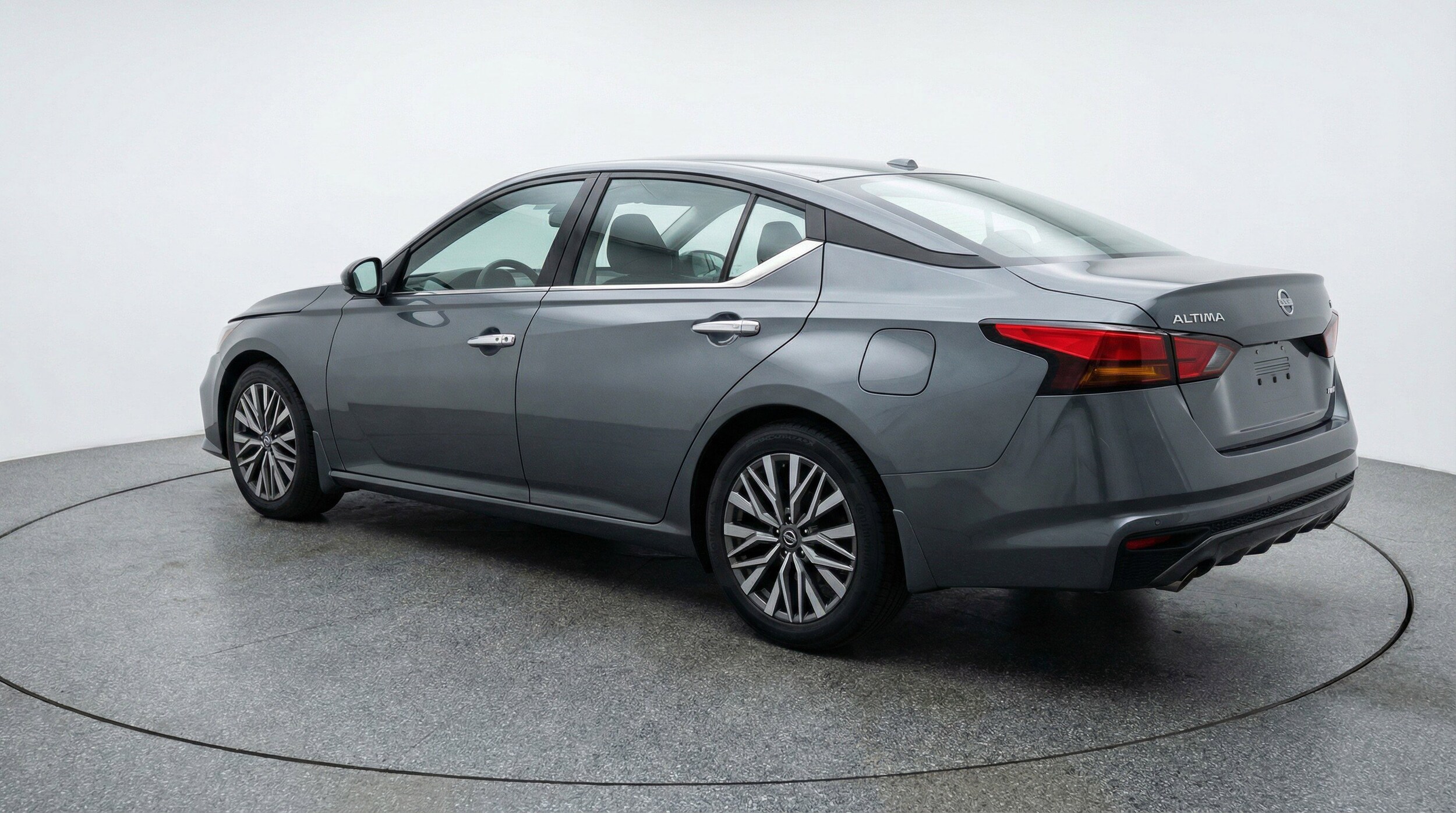 Thumbnail: 2025 Nissan Altima - 6