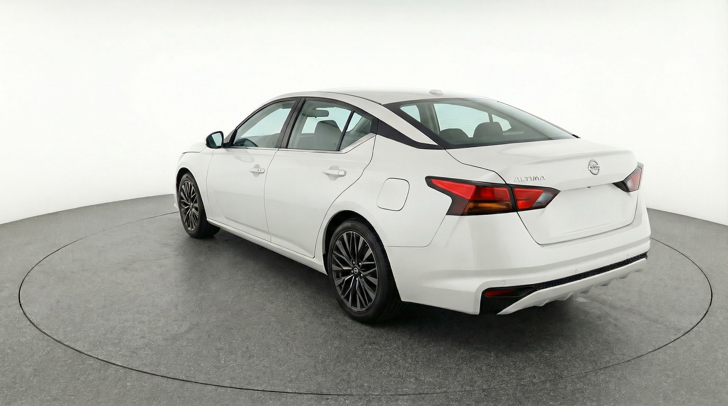Thumbnail: 2025 Nissan Altima - 6