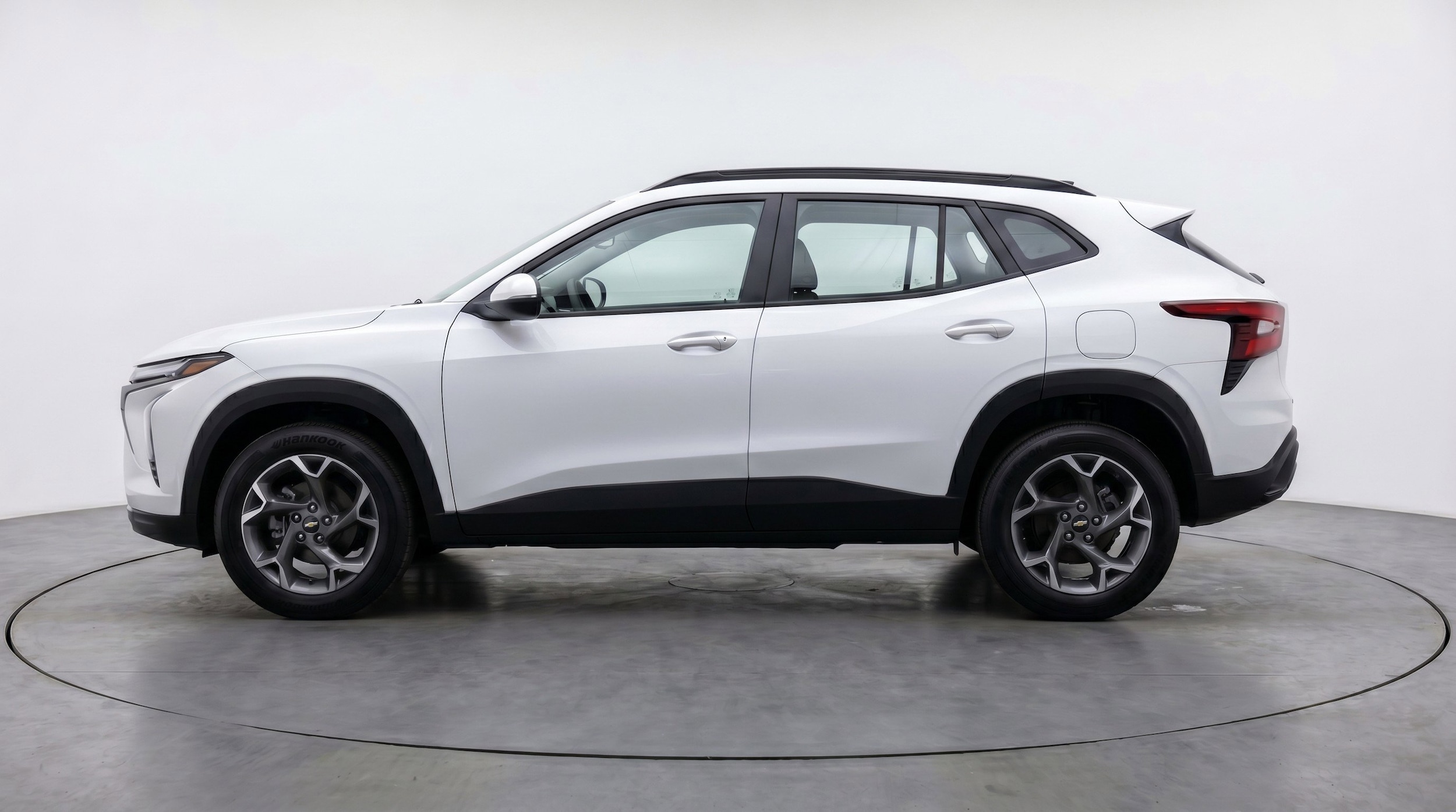 Thumbnail: 2025 Chevrolet Trax - 5