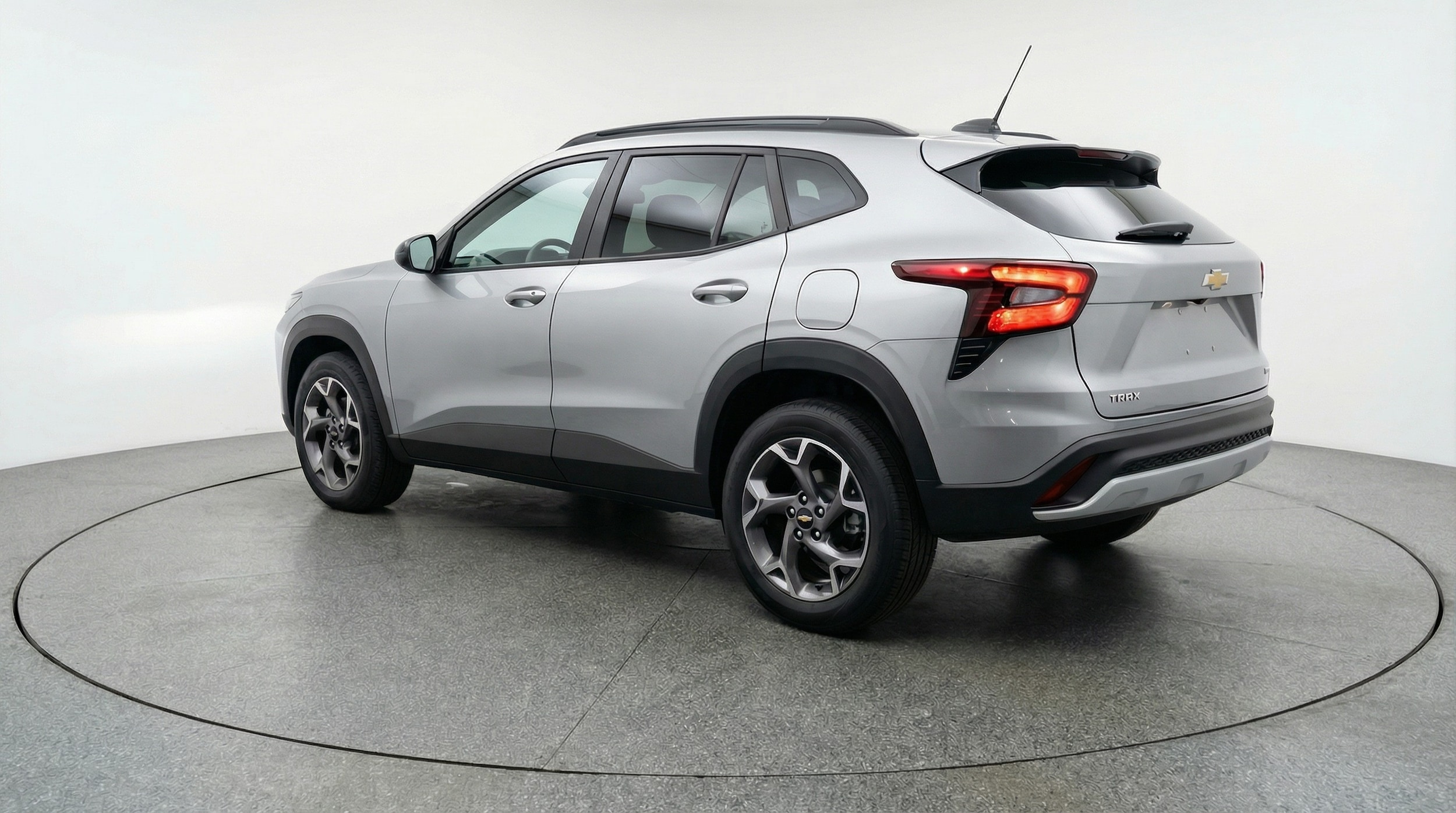 Thumbnail: 2025 Chevrolet Trax - 5