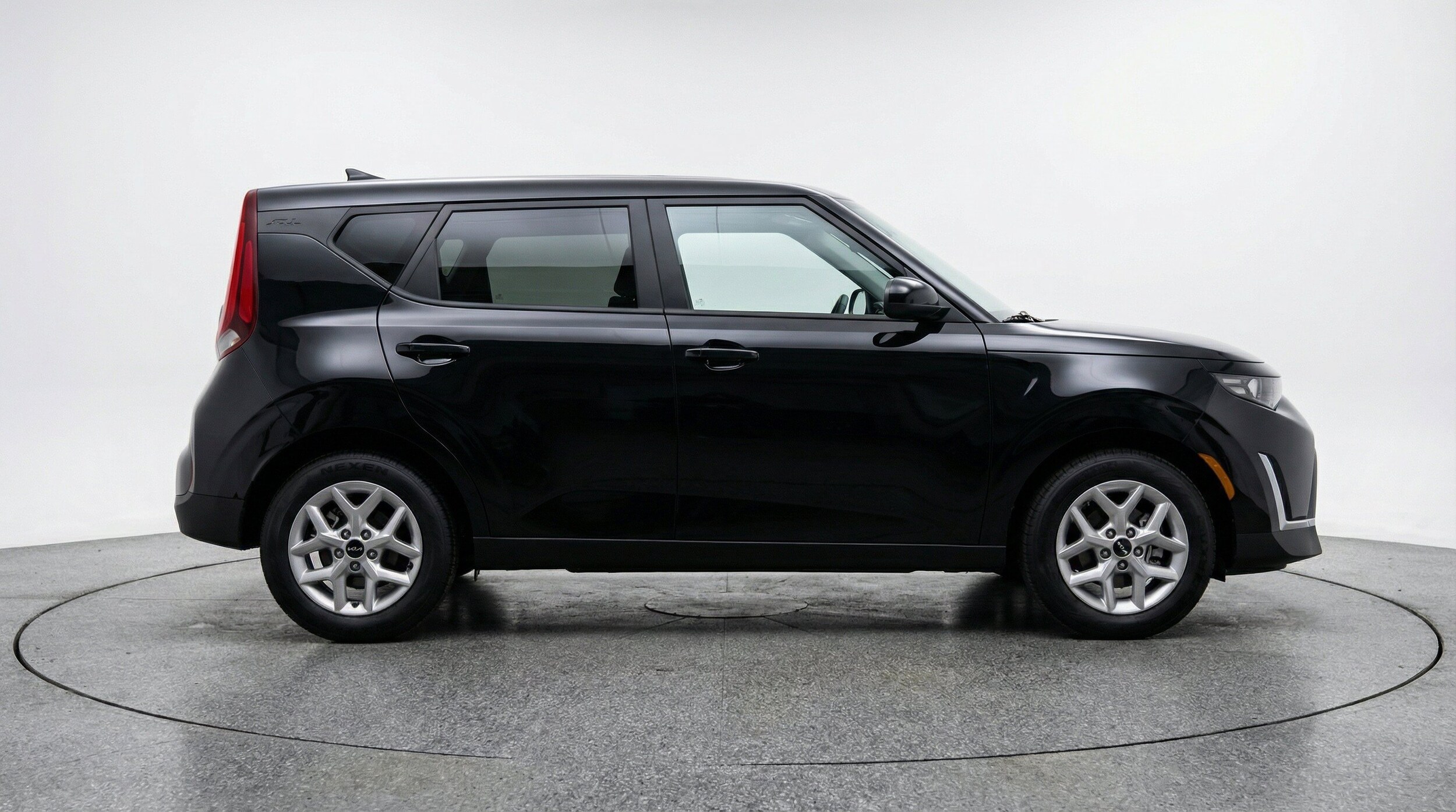 Thumbnail: 2025 Kia Soul - 11