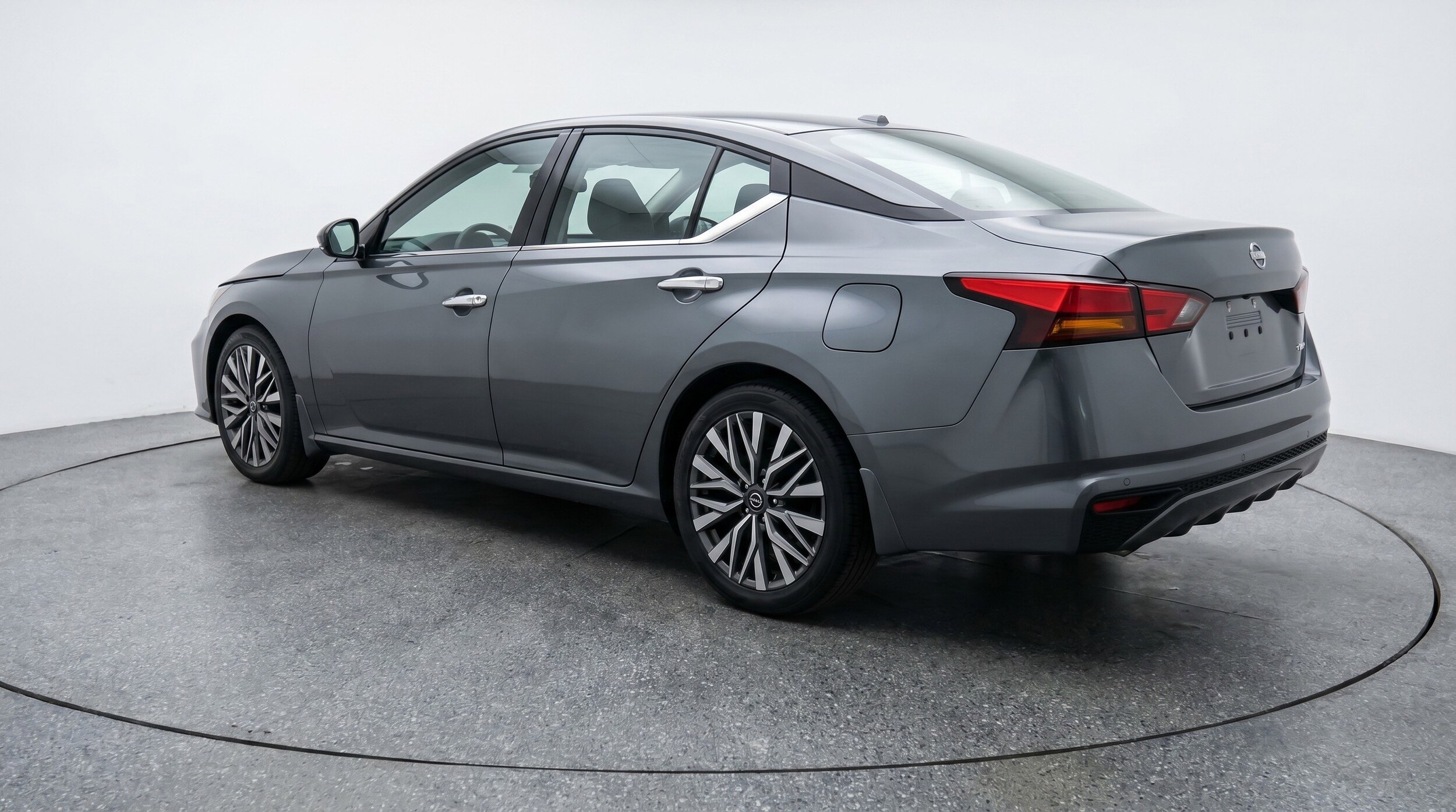 Thumbnail: 2025 Nissan Altima - 6