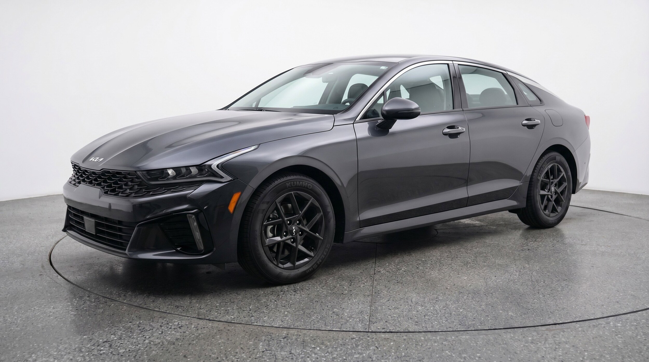 Thumbnail: 2025 Kia K5 - 3
