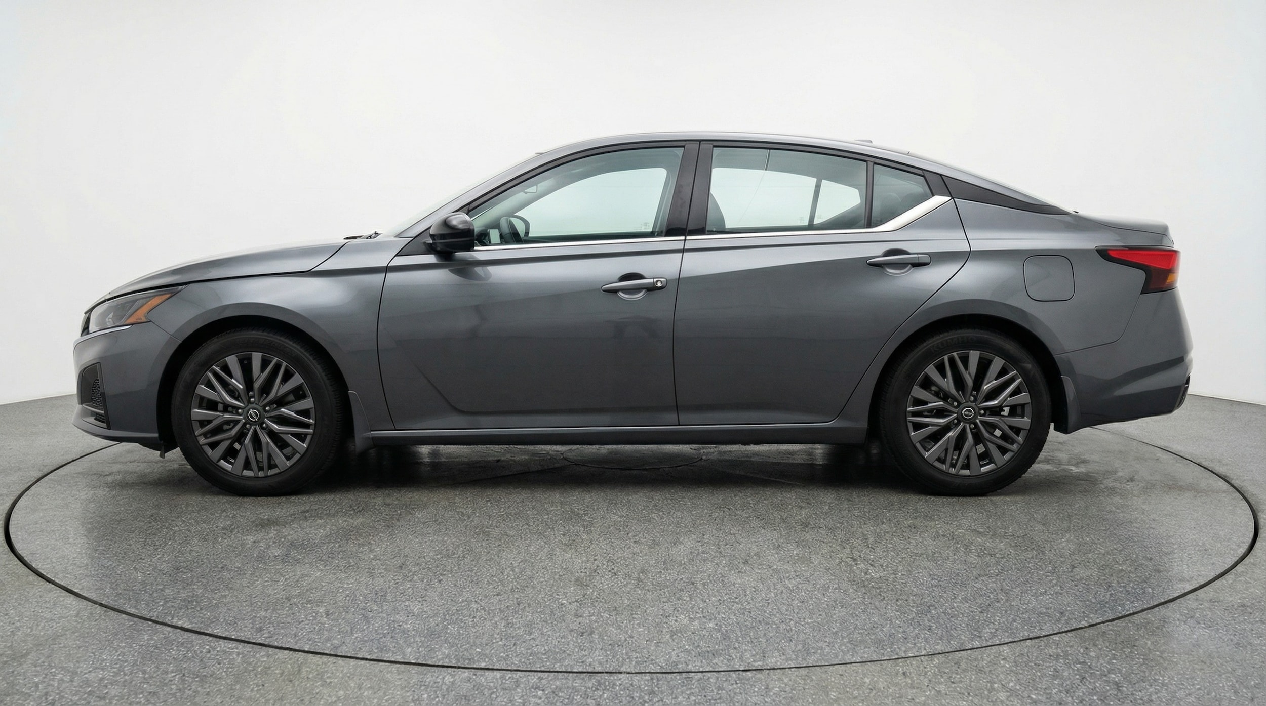 Thumbnail: 2025 Nissan Altima - 4