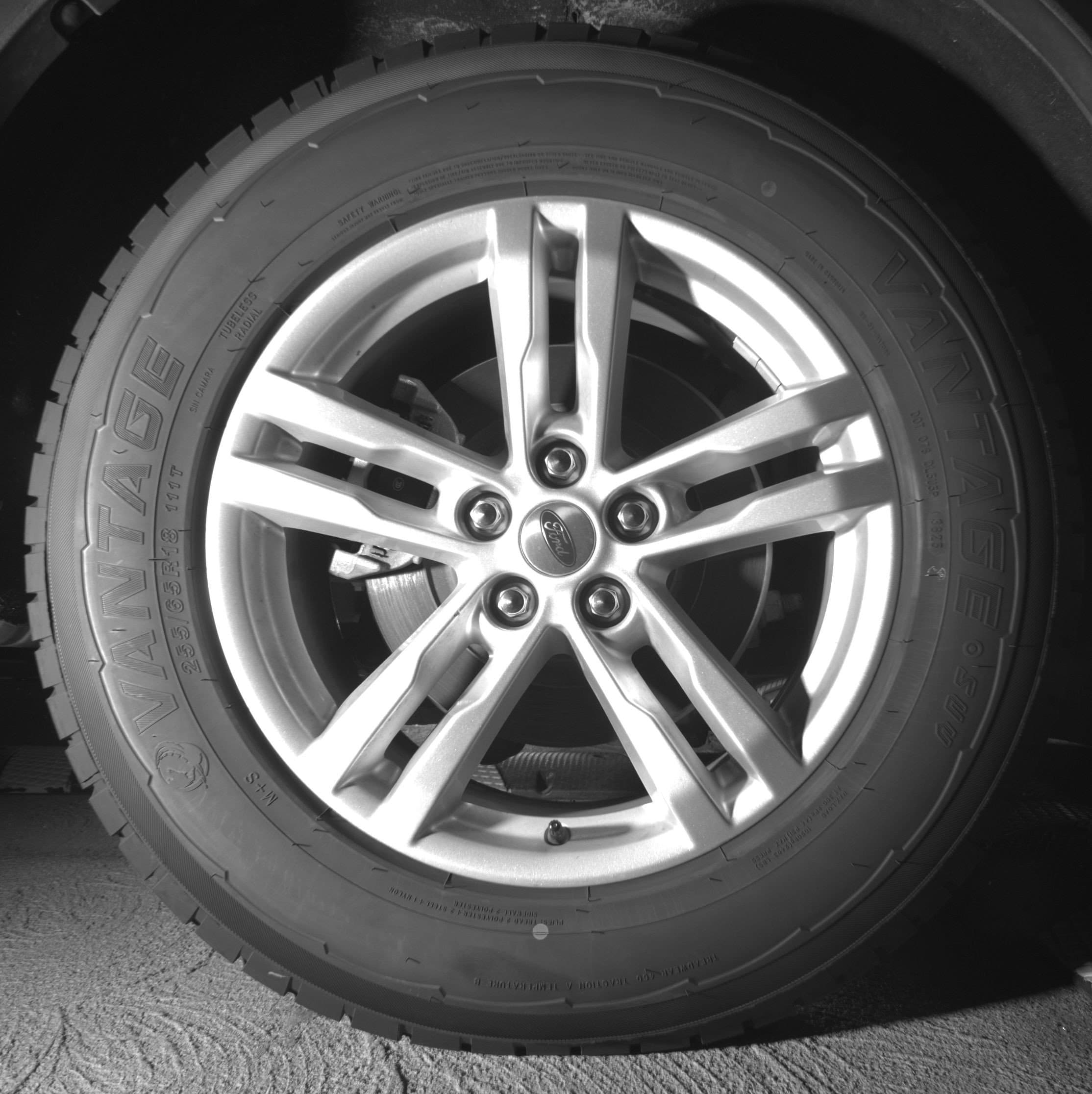 Thumbnail: 2024 Ford Explorer - 15