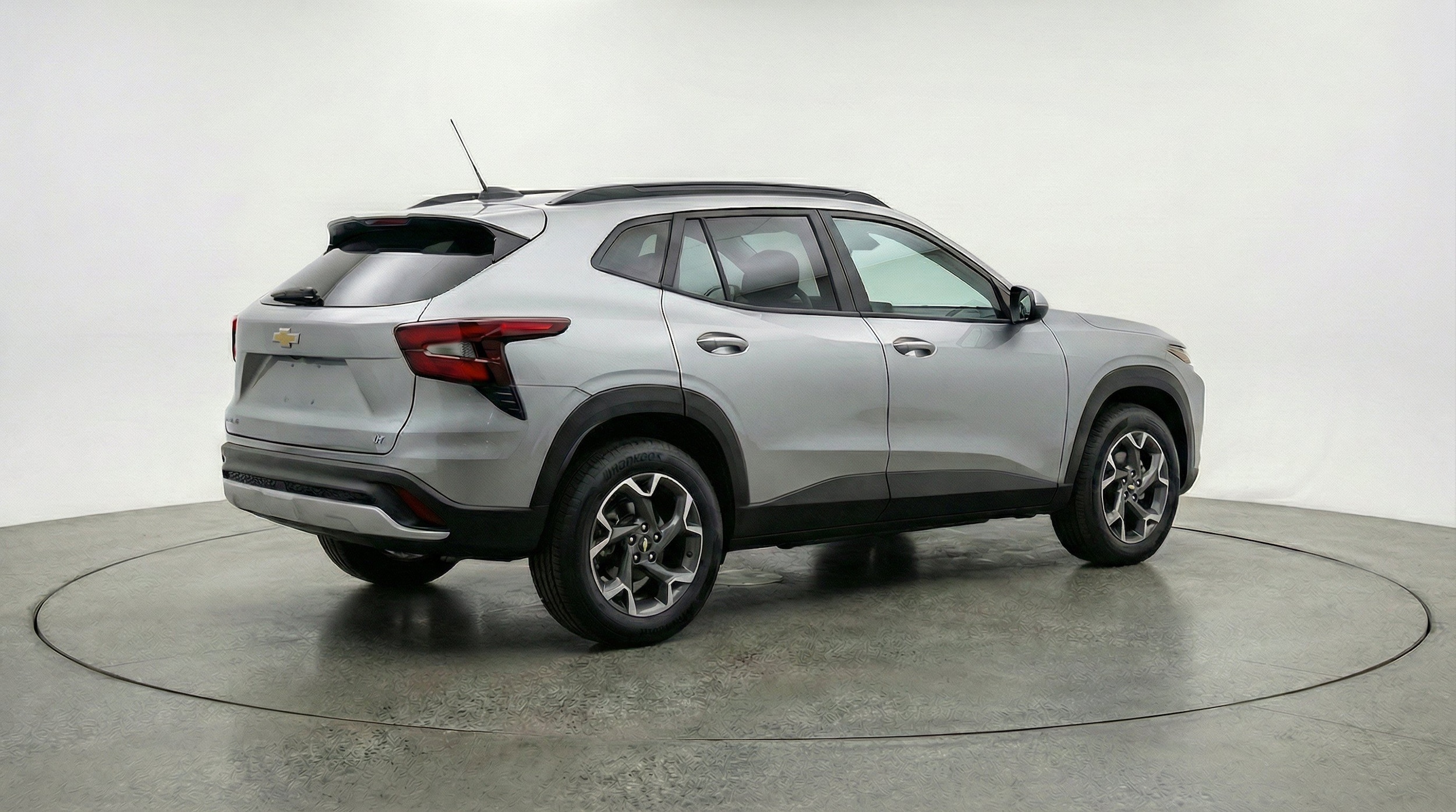 Thumbnail: 2025 Chevrolet Trax - 9