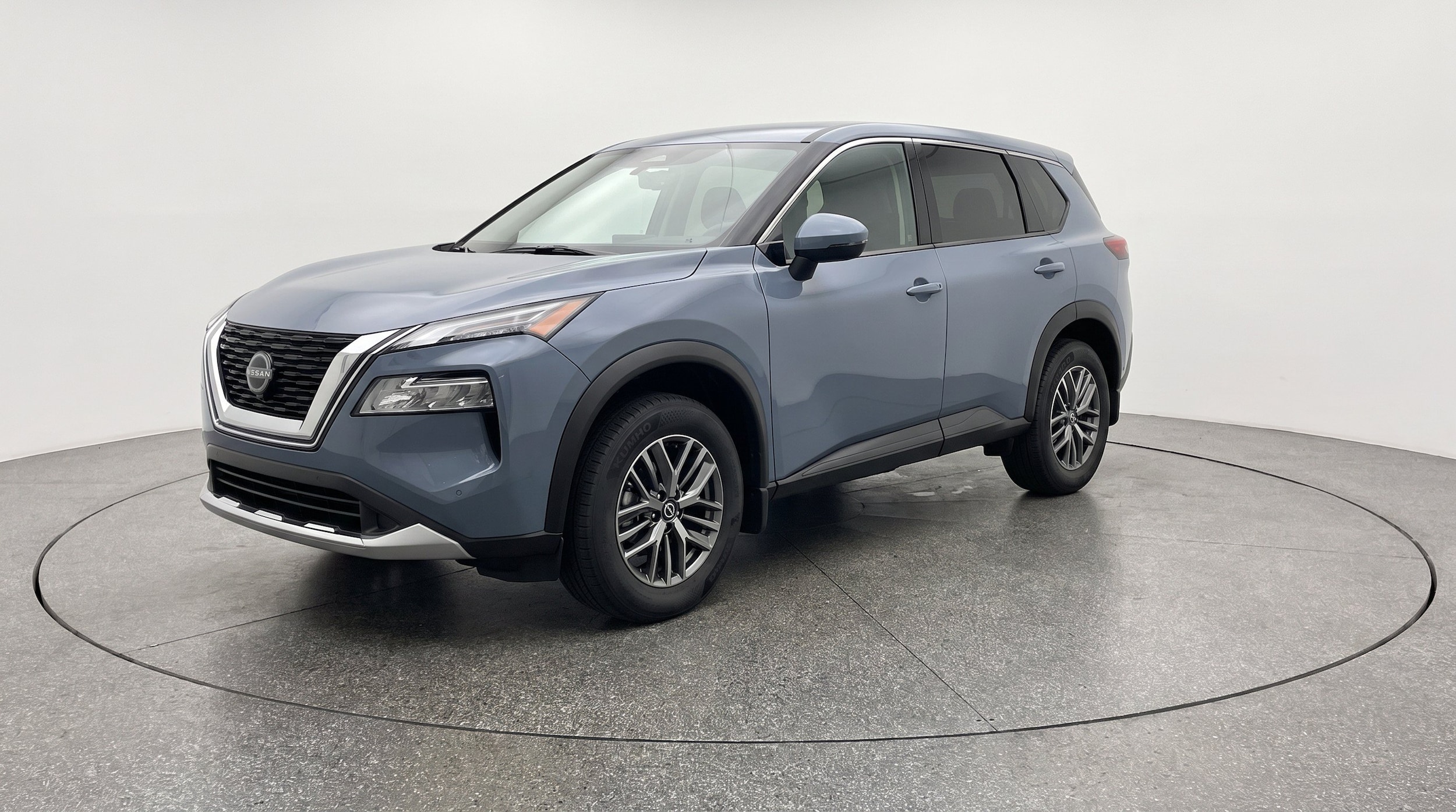 Thumbnail: 2026 Nissan Rogue - 3