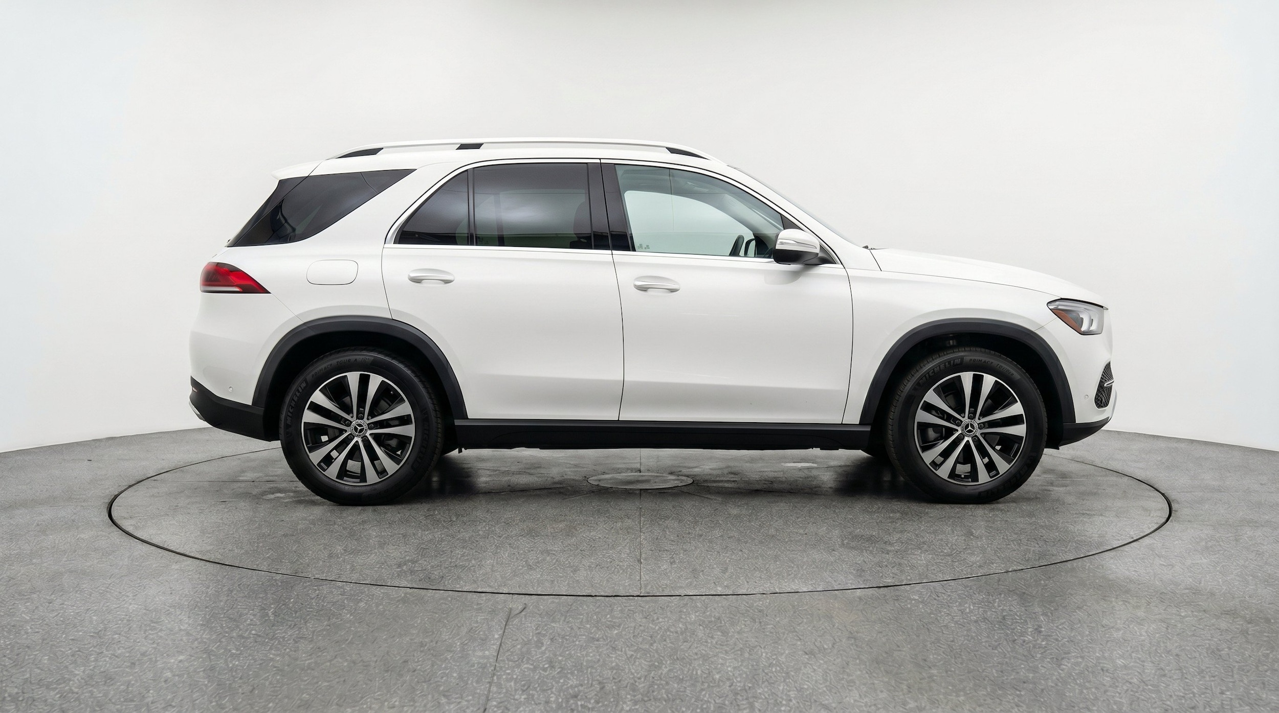 Thumbnail: 2026 Mercedes-Benz GLE - 11