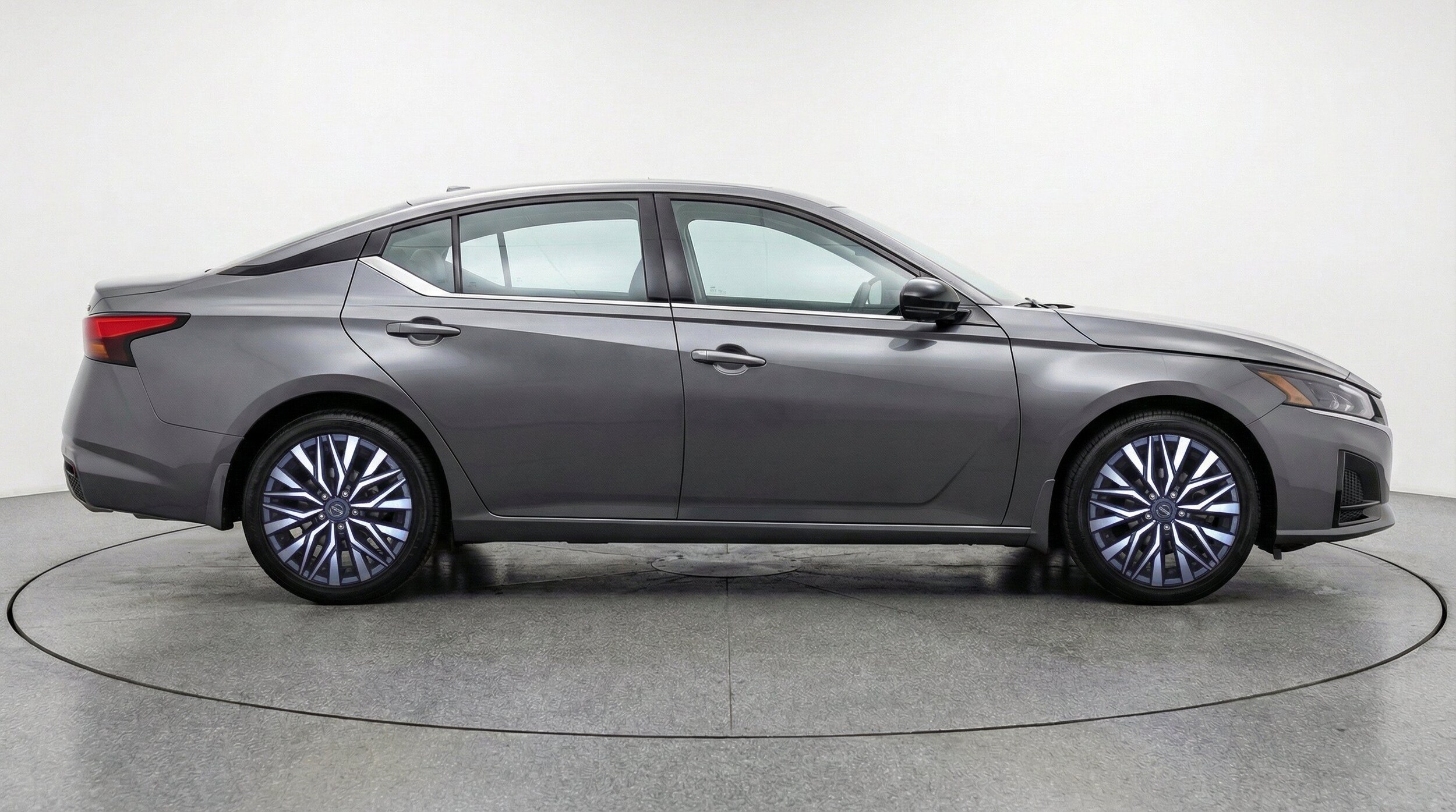 Thumbnail: 2025 Nissan Altima - 11
