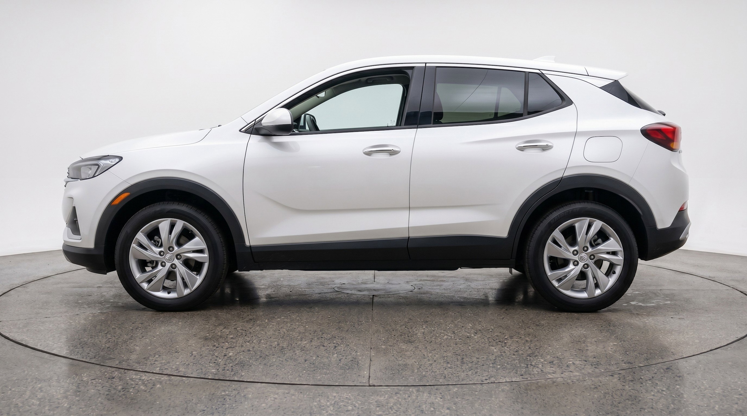 Thumbnail: 2025 Buick Encore GX - 5