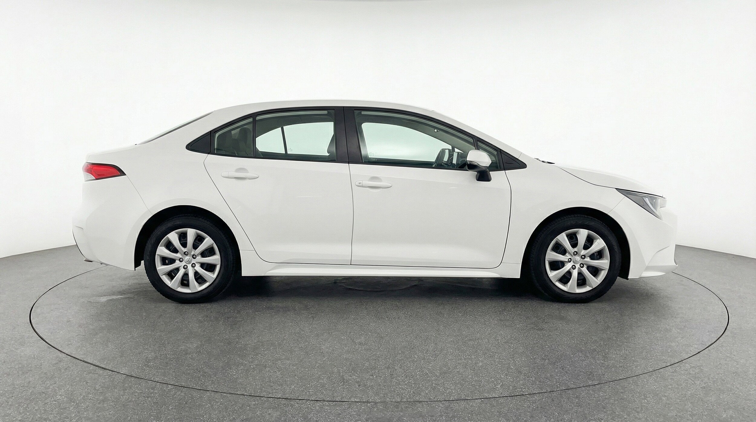 Thumbnail: 2025 Toyota Corolla - 11