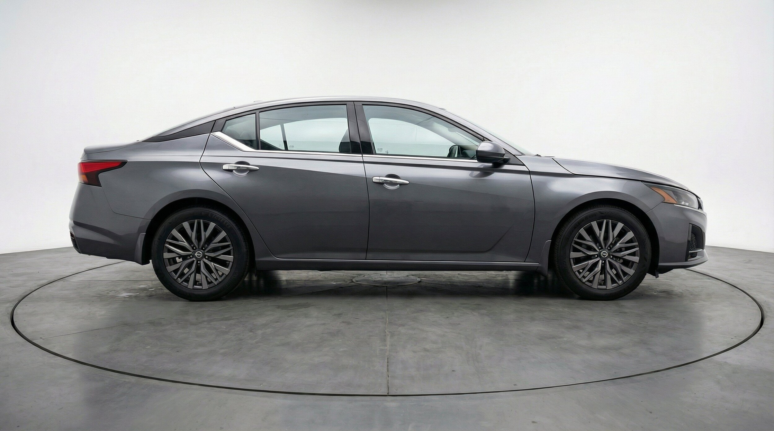 Thumbnail: 2025 Nissan Altima - 11