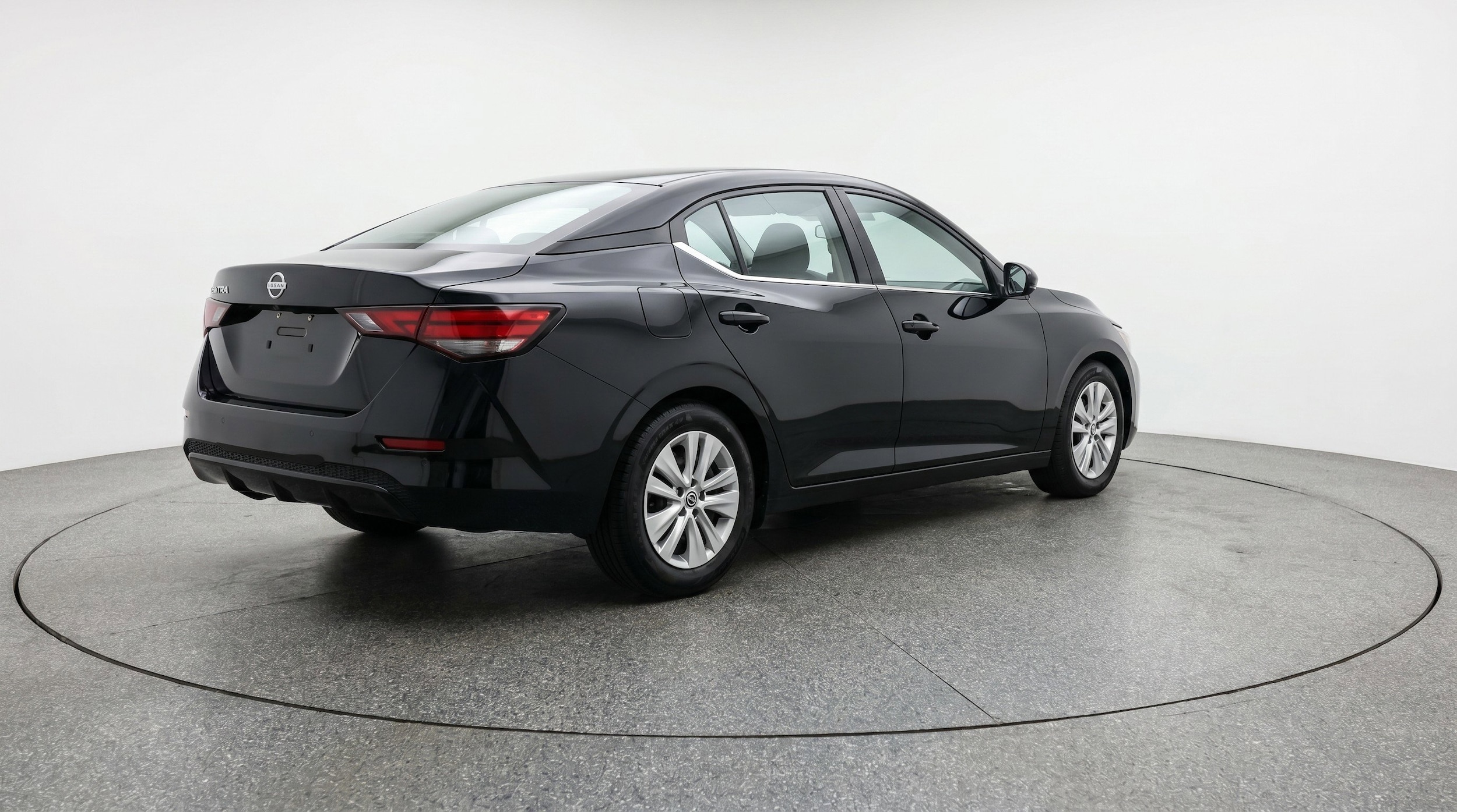 Thumbnail: 2025 Nissan Sentra - 9