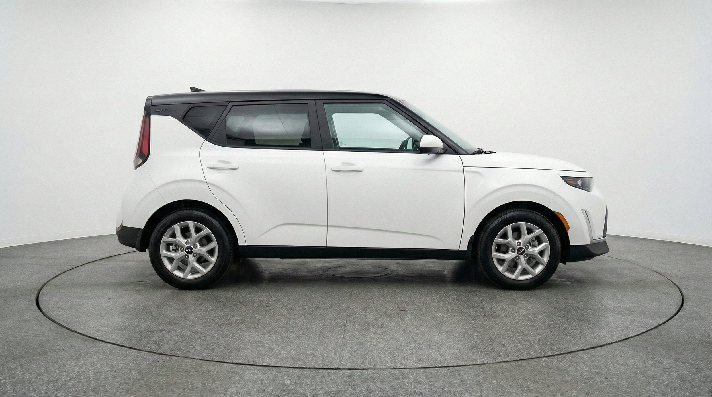 Thumbnail: 2025 Kia Soul - 11