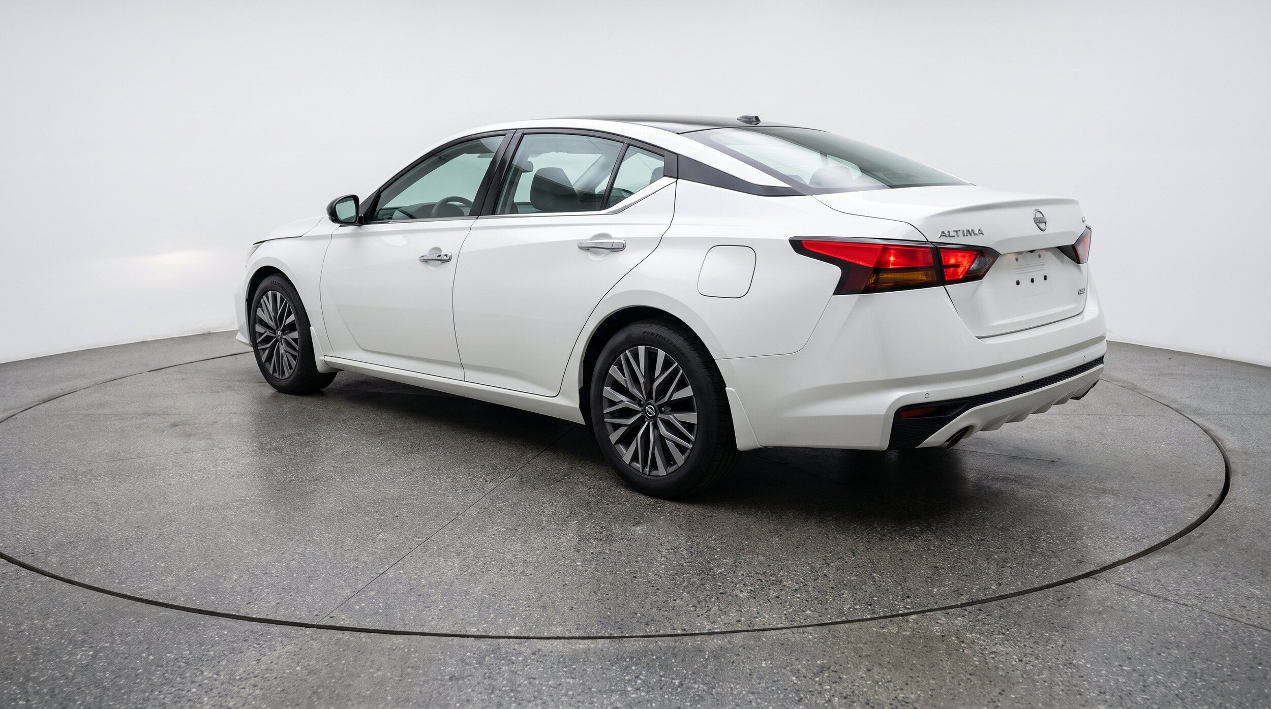 Thumbnail: 2025 Nissan Altima - 6