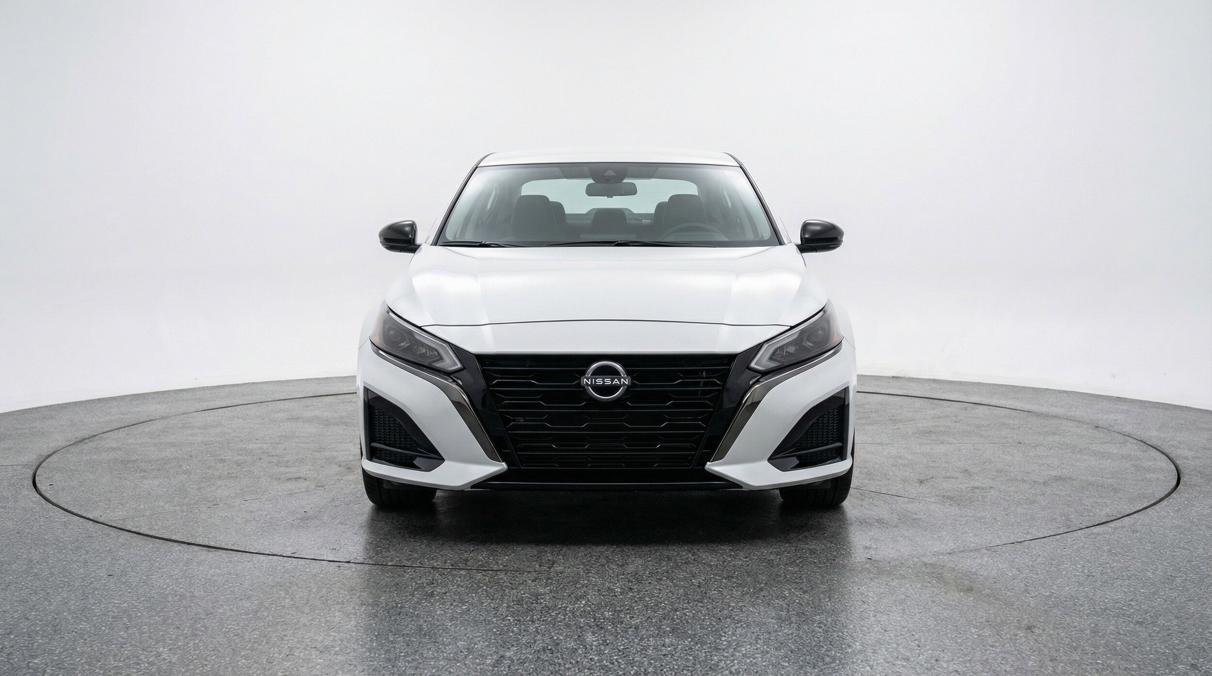 Thumbnail: 2025 Nissan Altima - 2