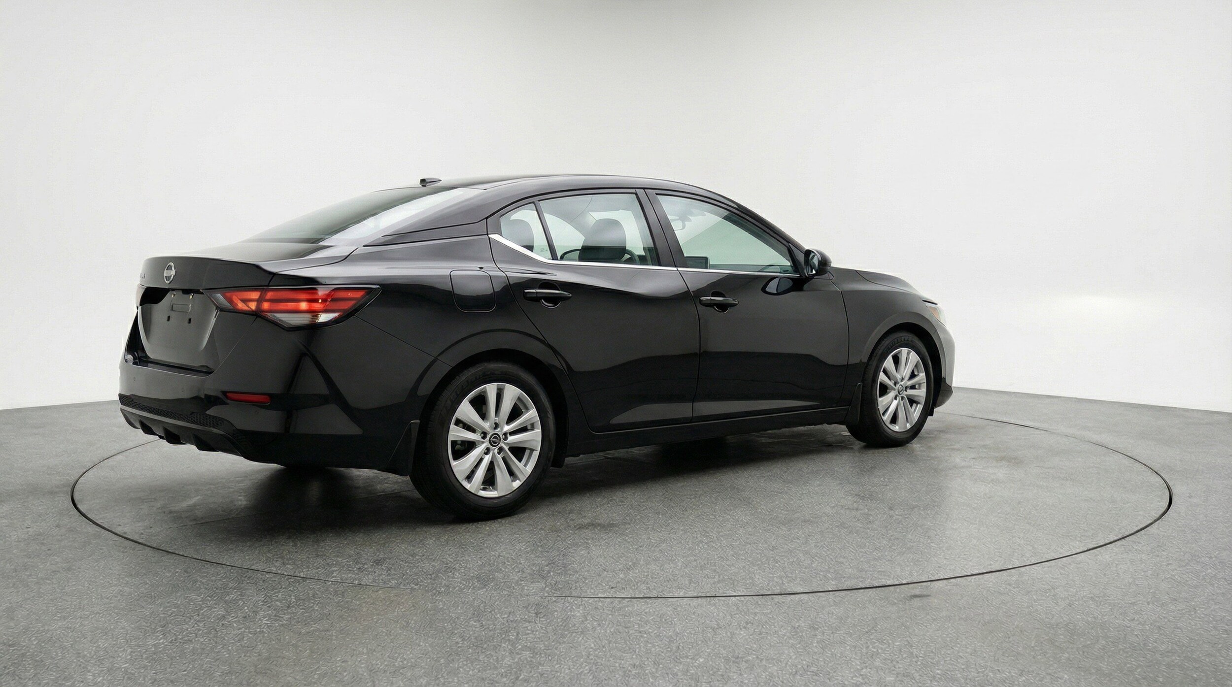 Thumbnail: 2025 Nissan Sentra - 9