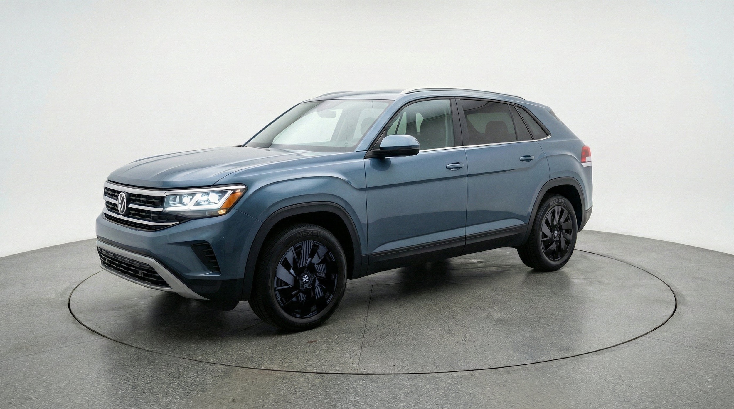 Thumbnail: 2026 Volkswagen Atlas - 3