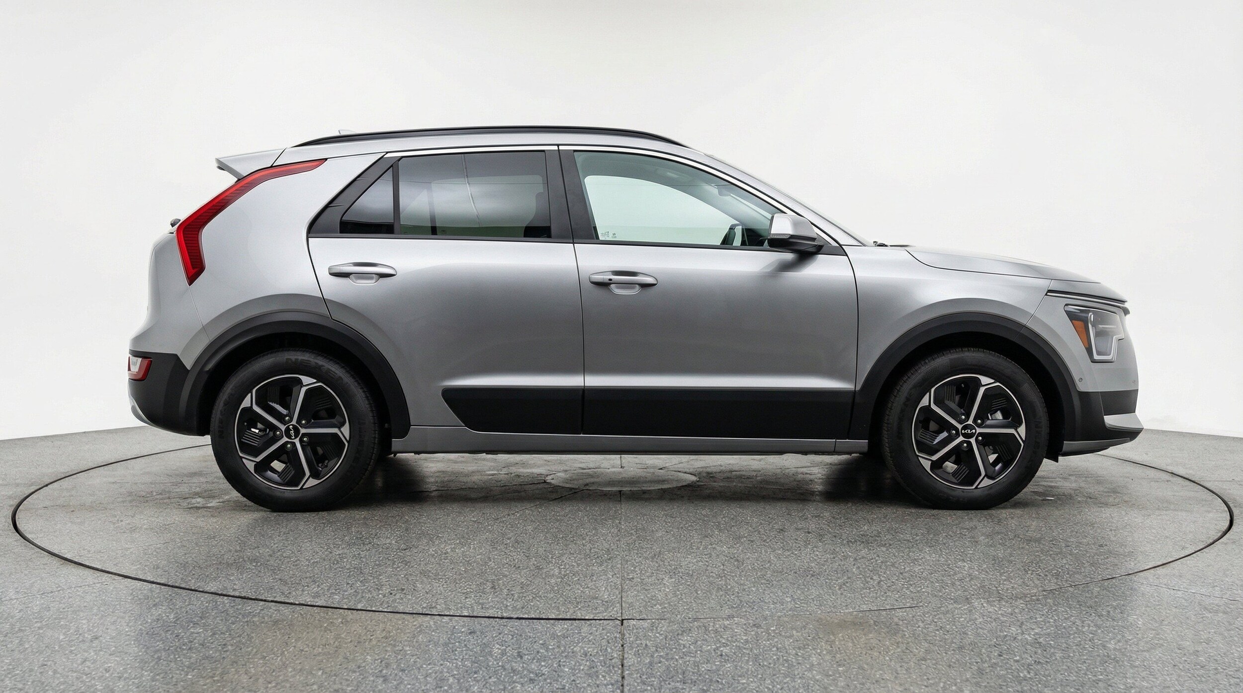 Thumbnail: 2026 Kia Niro - 11