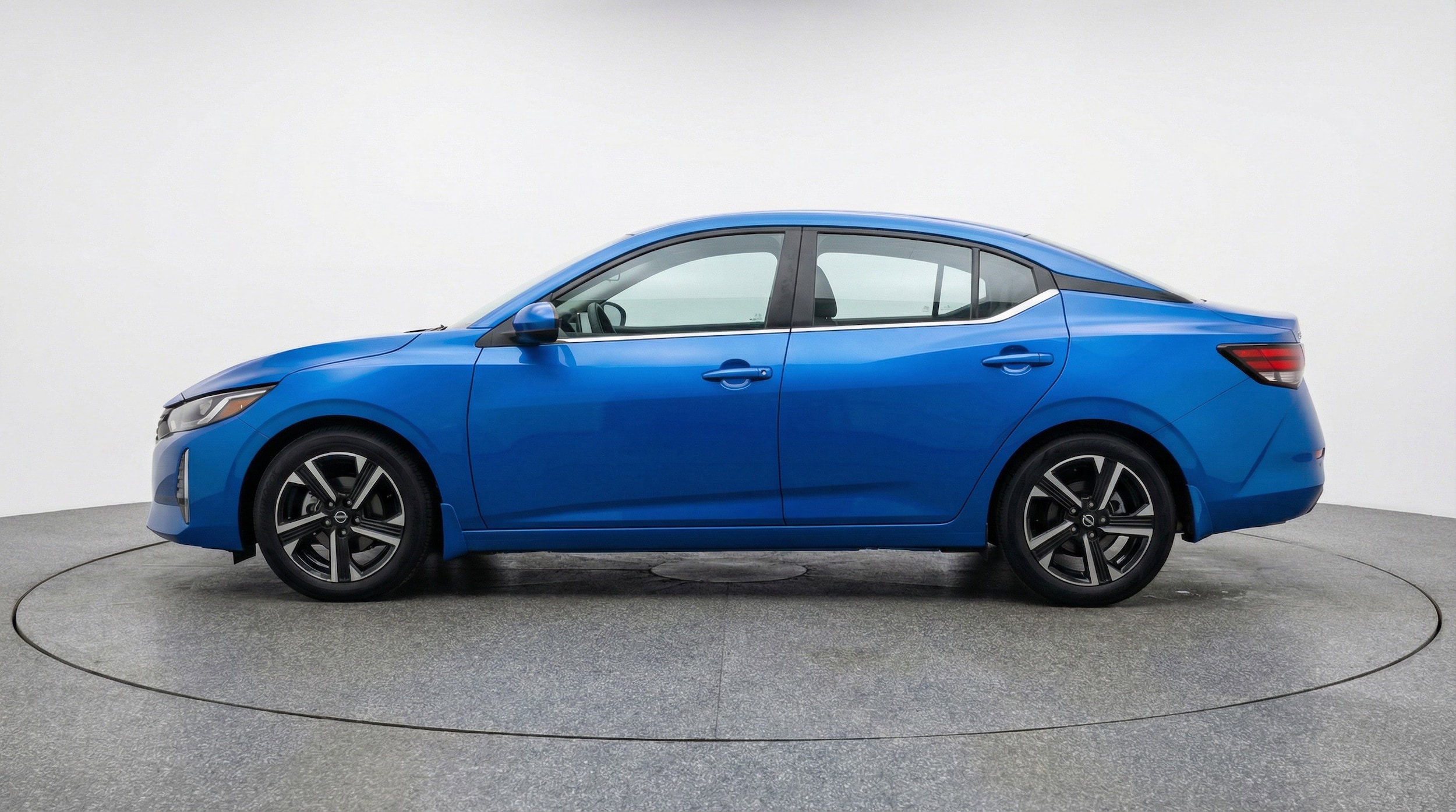 Thumbnail: 2025 Nissan Sentra - 5