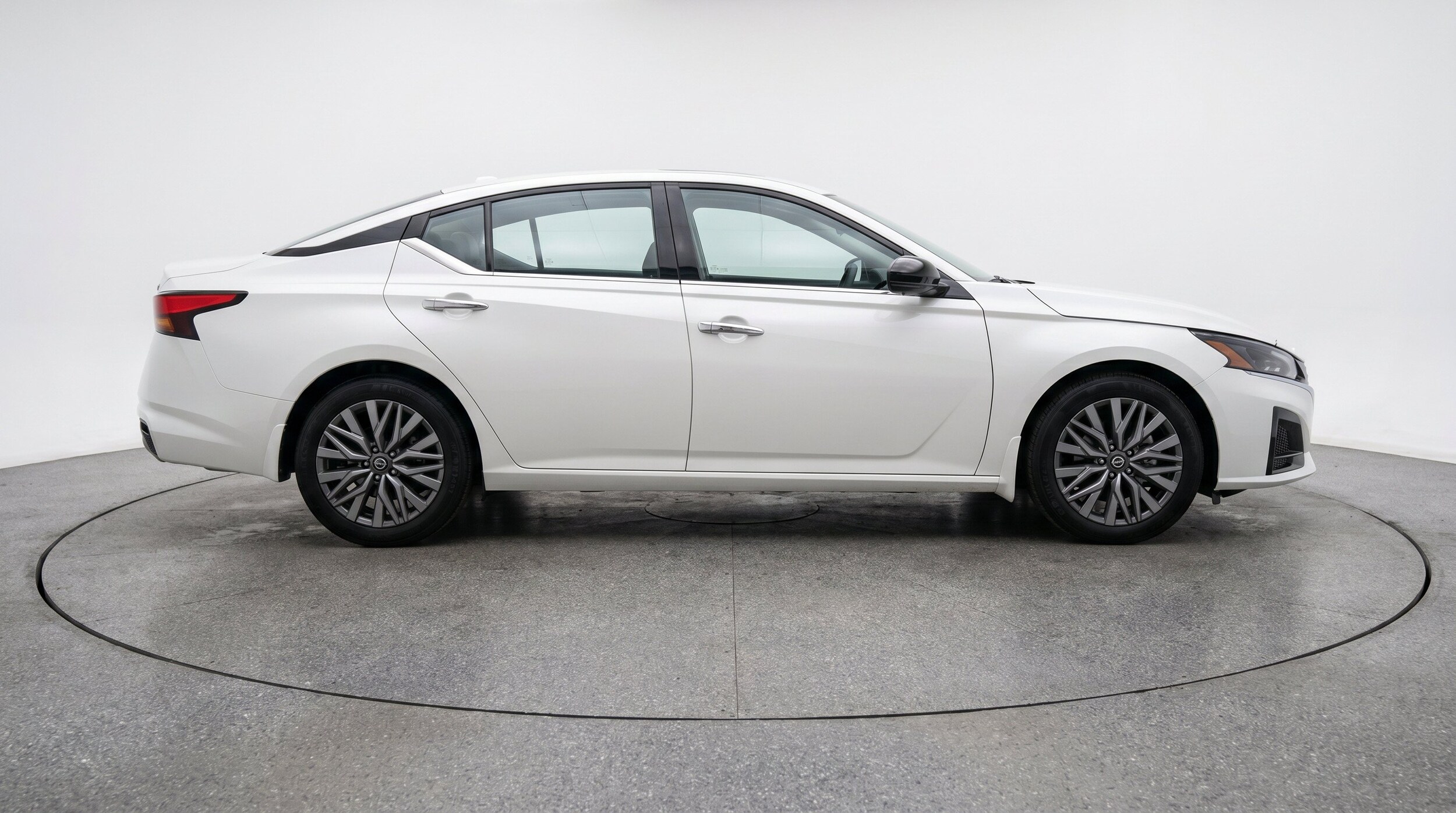 Thumbnail: 2025 Nissan Altima - 11