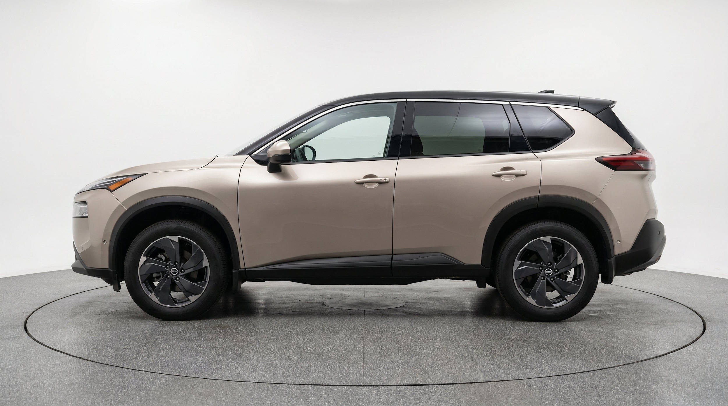 Thumbnail: 2025 Nissan Rogue - 5