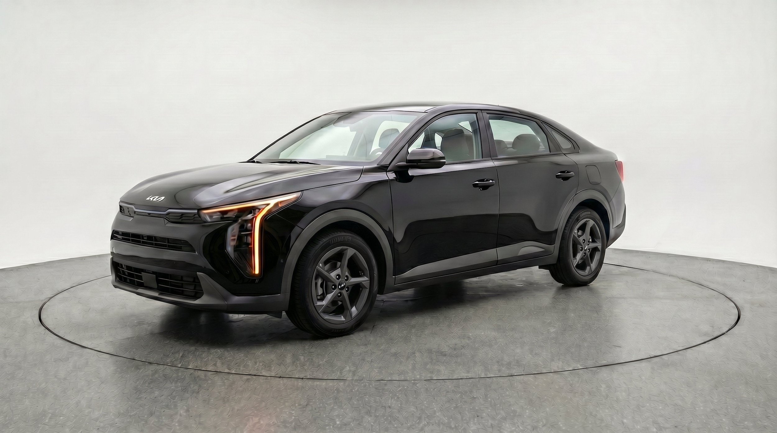 Thumbnail: 2025 Kia K4 - 3