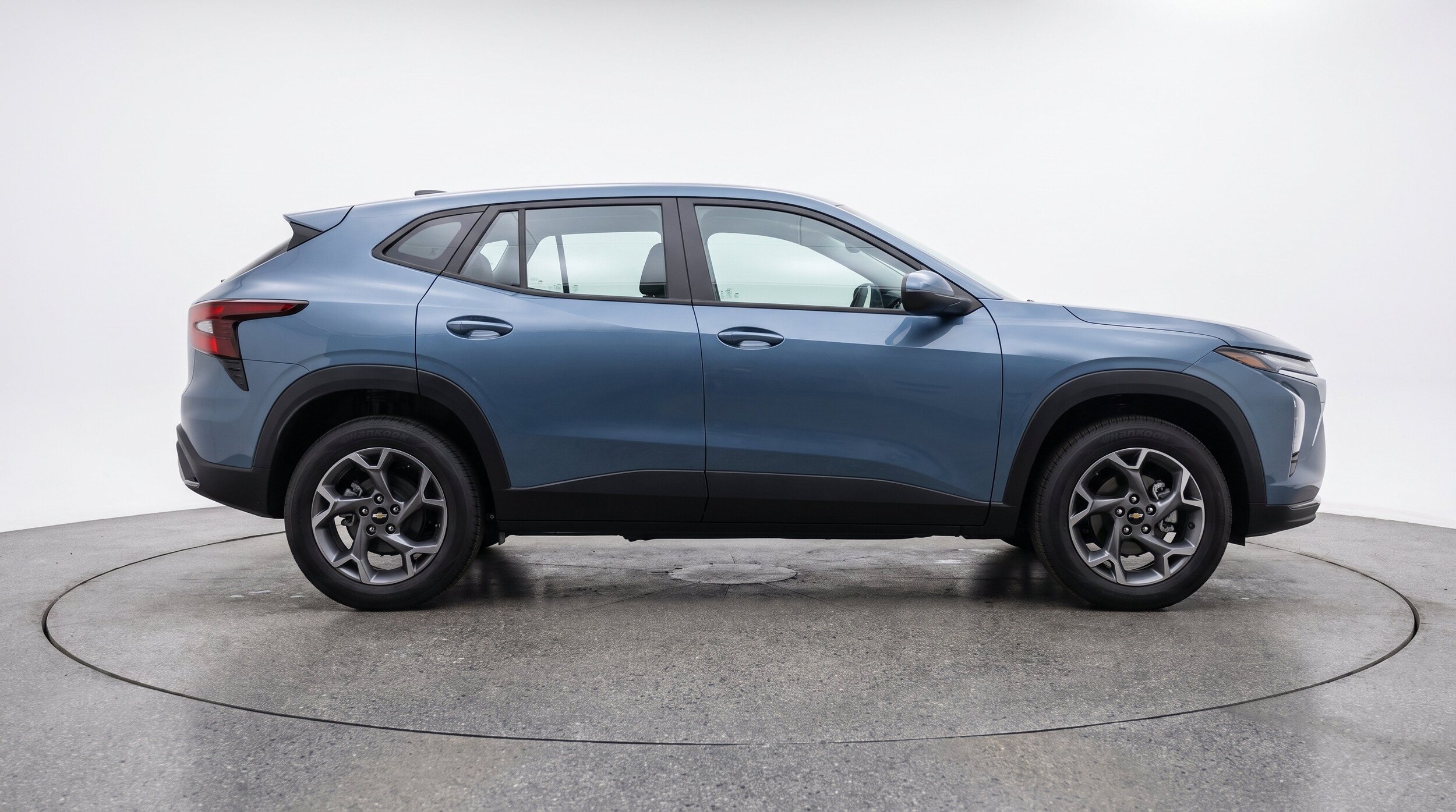 Thumbnail: 2025 Chevrolet Trax - 11
