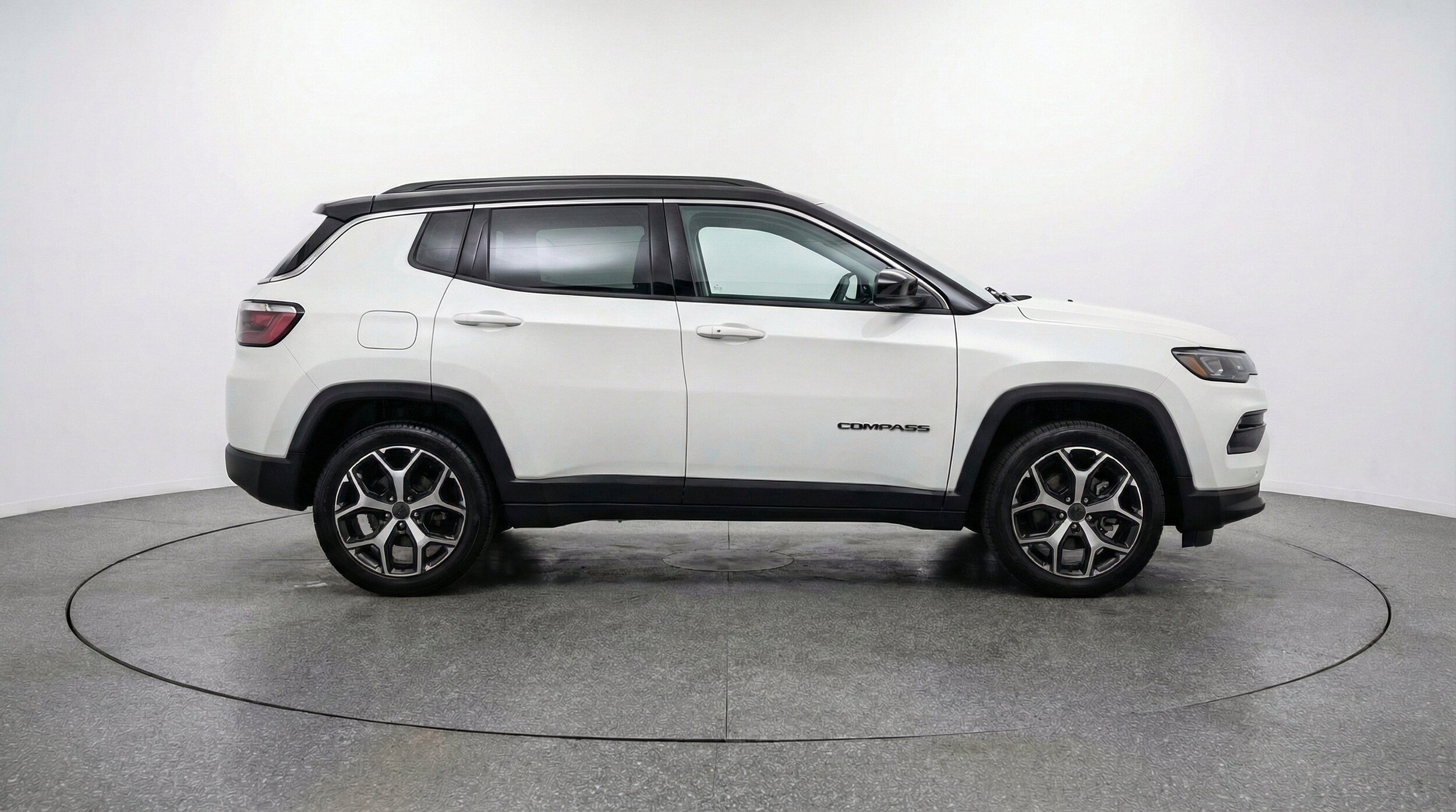 Thumbnail: 2025 Jeep Compass - 10