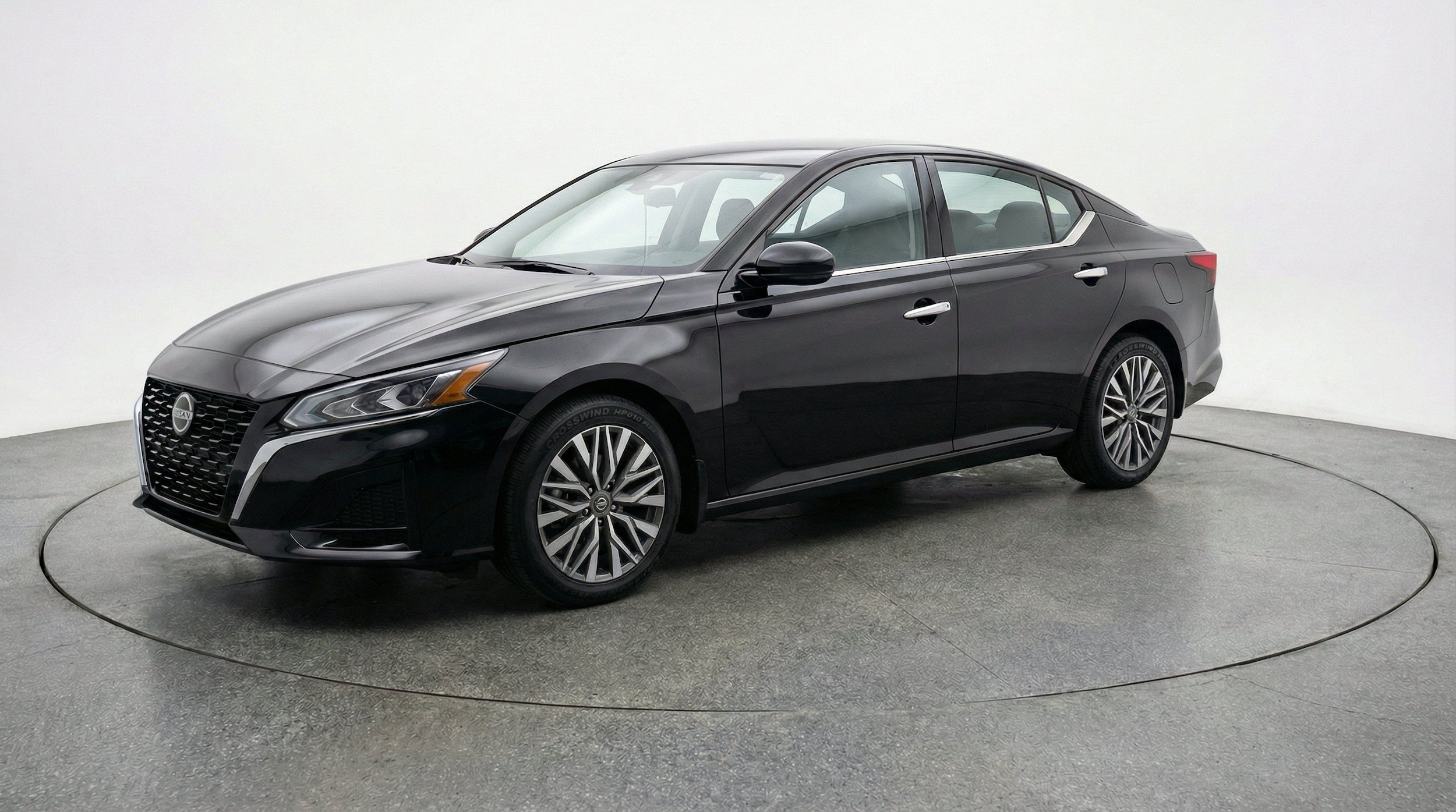 Thumbnail: 2025 Nissan Altima - 3
