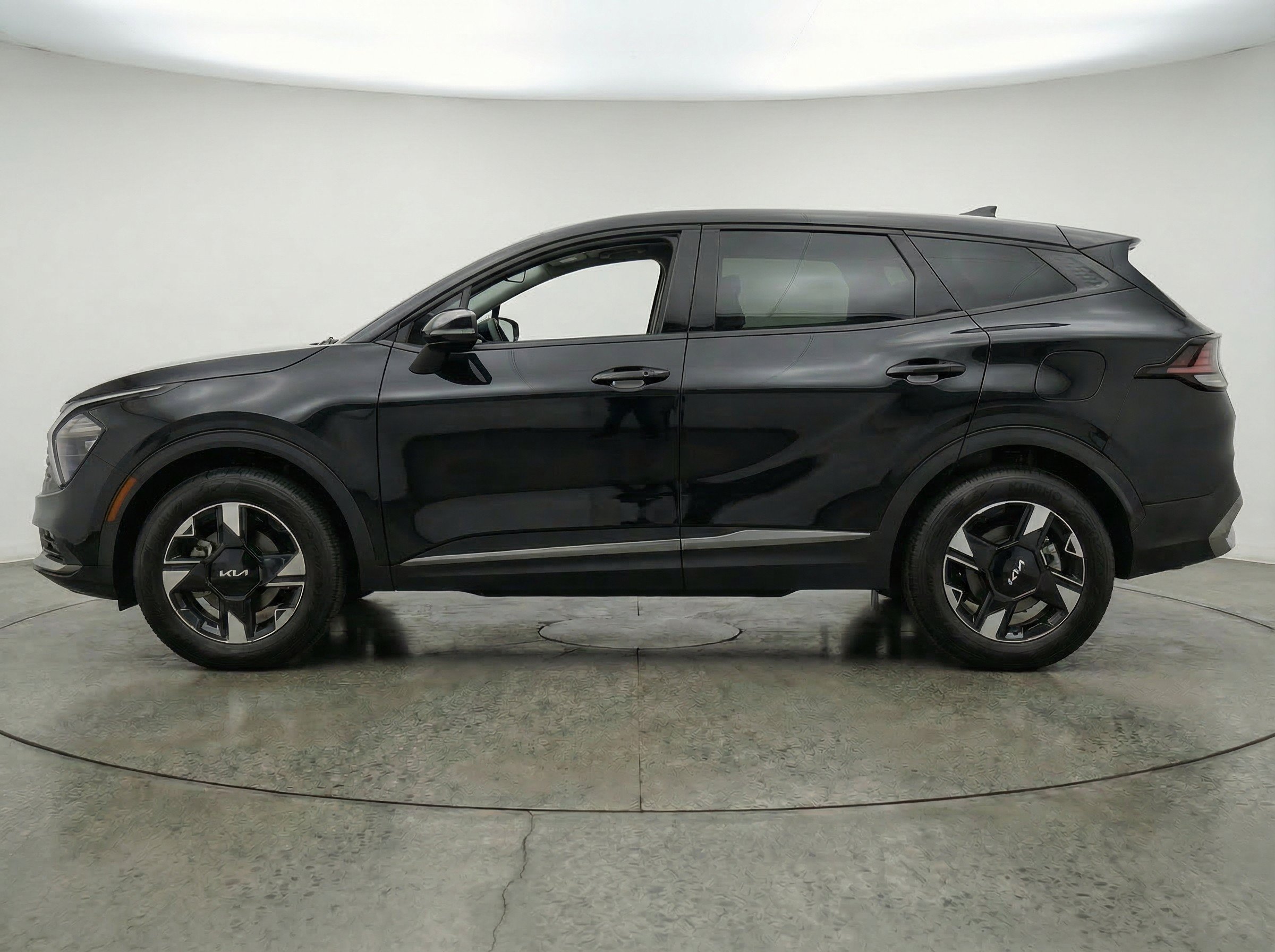 Thumbnail: 2026 Kia Sportage - 5