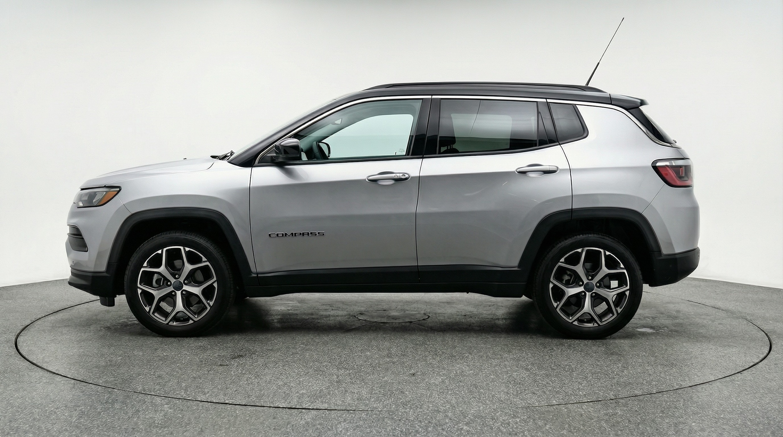 Thumbnail: 2025 Jeep Compass - 4