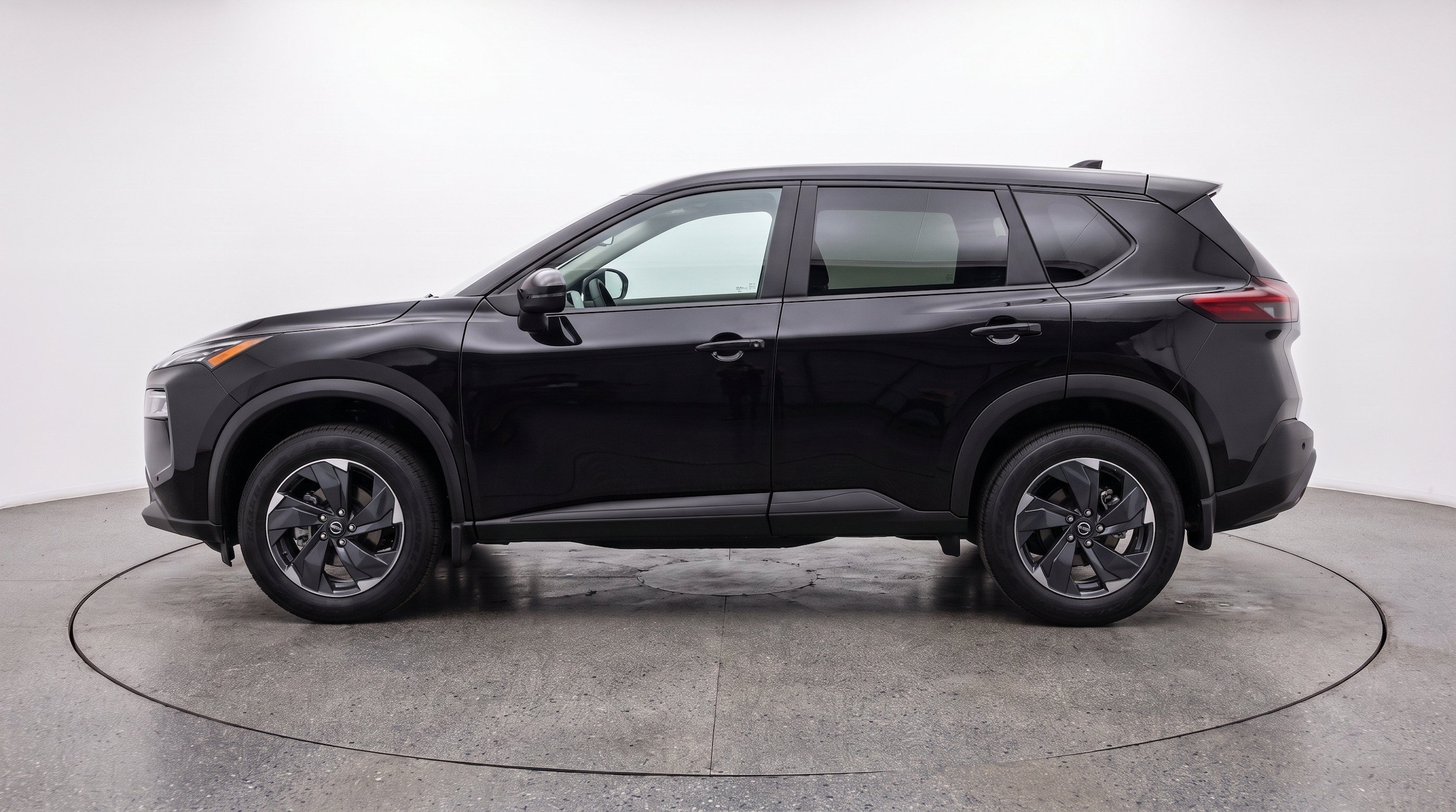 Thumbnail: 2025 Nissan Rogue - 5