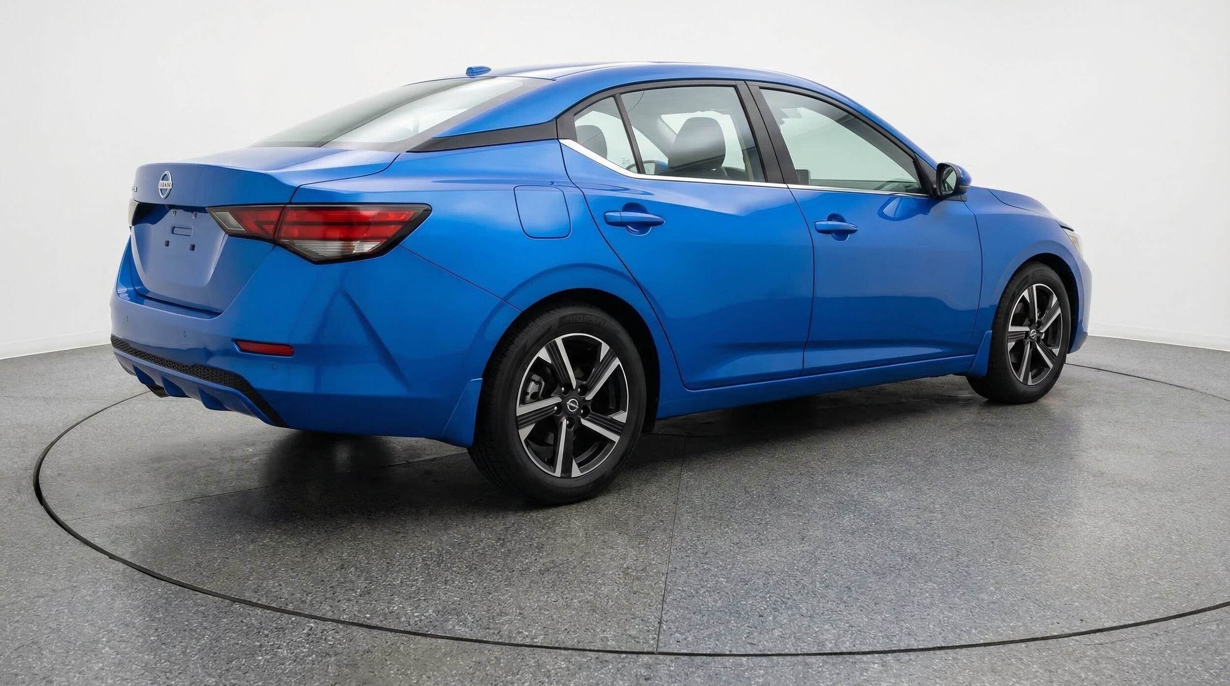 Thumbnail: 2025 Nissan Sentra - 9