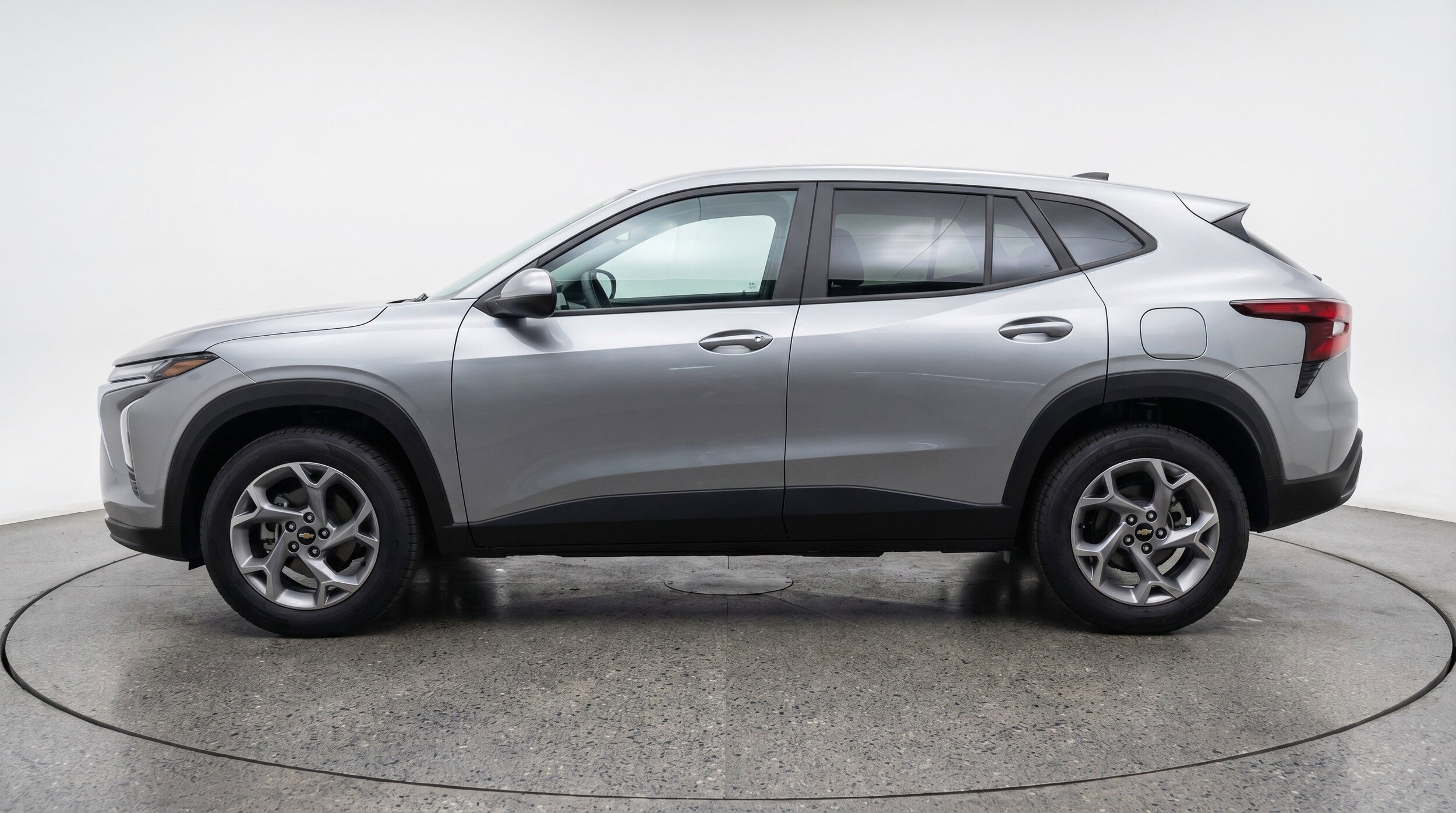 Thumbnail: 2025 Chevrolet Trax - 5