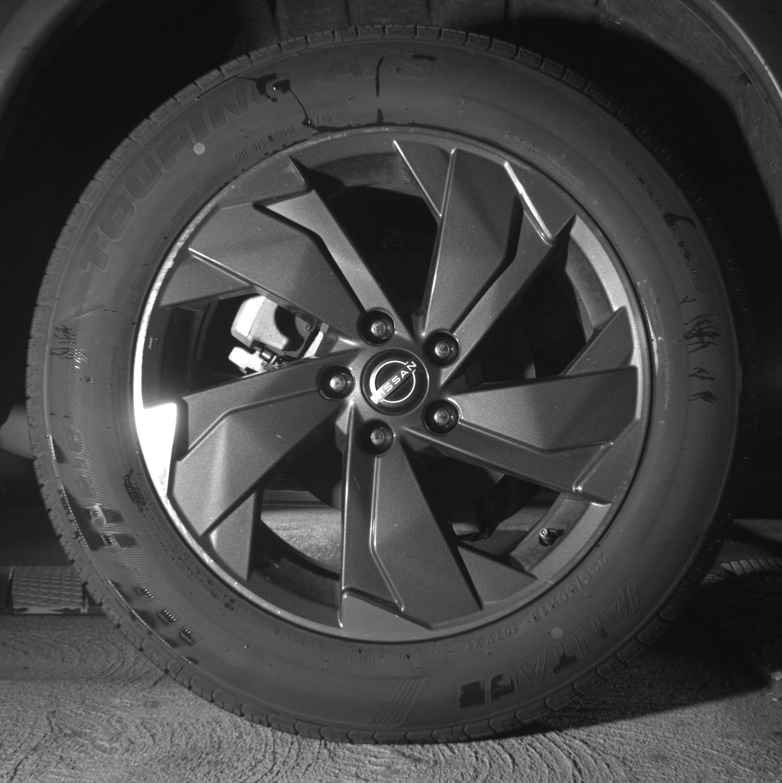 Thumbnail: 2025 Nissan Rogue - 15