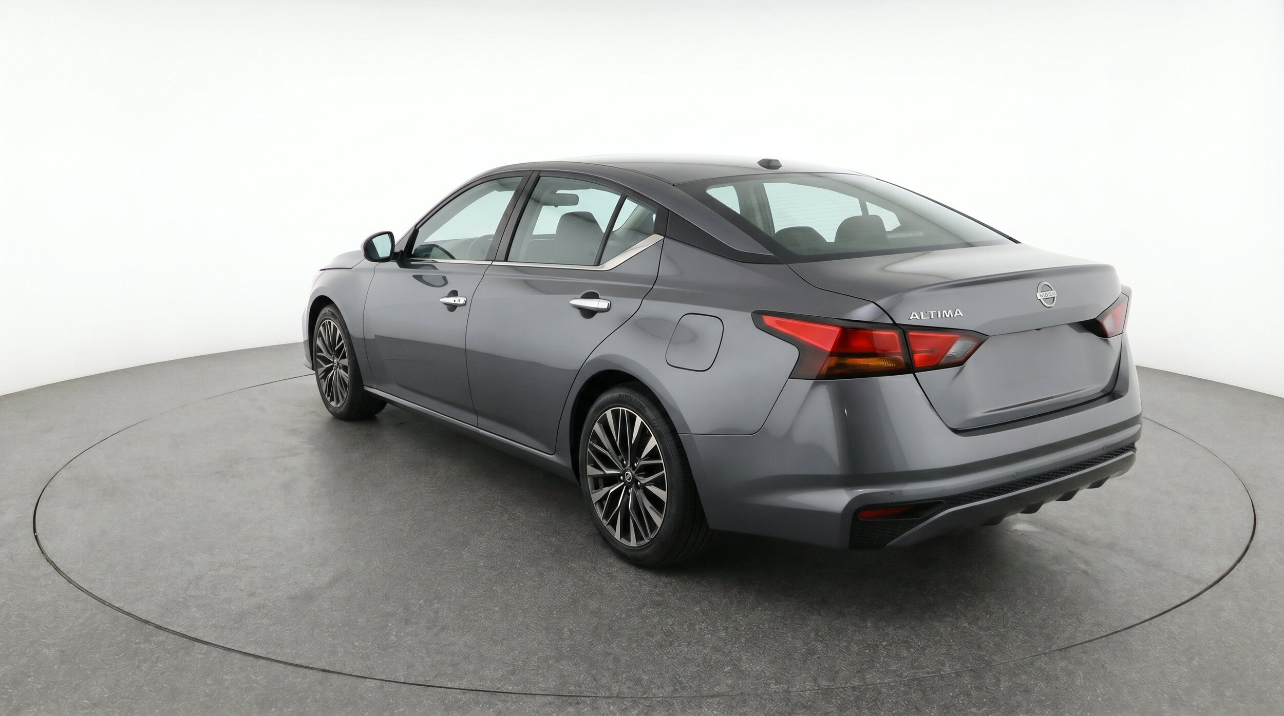 Thumbnail: 2025 Nissan Altima - 6